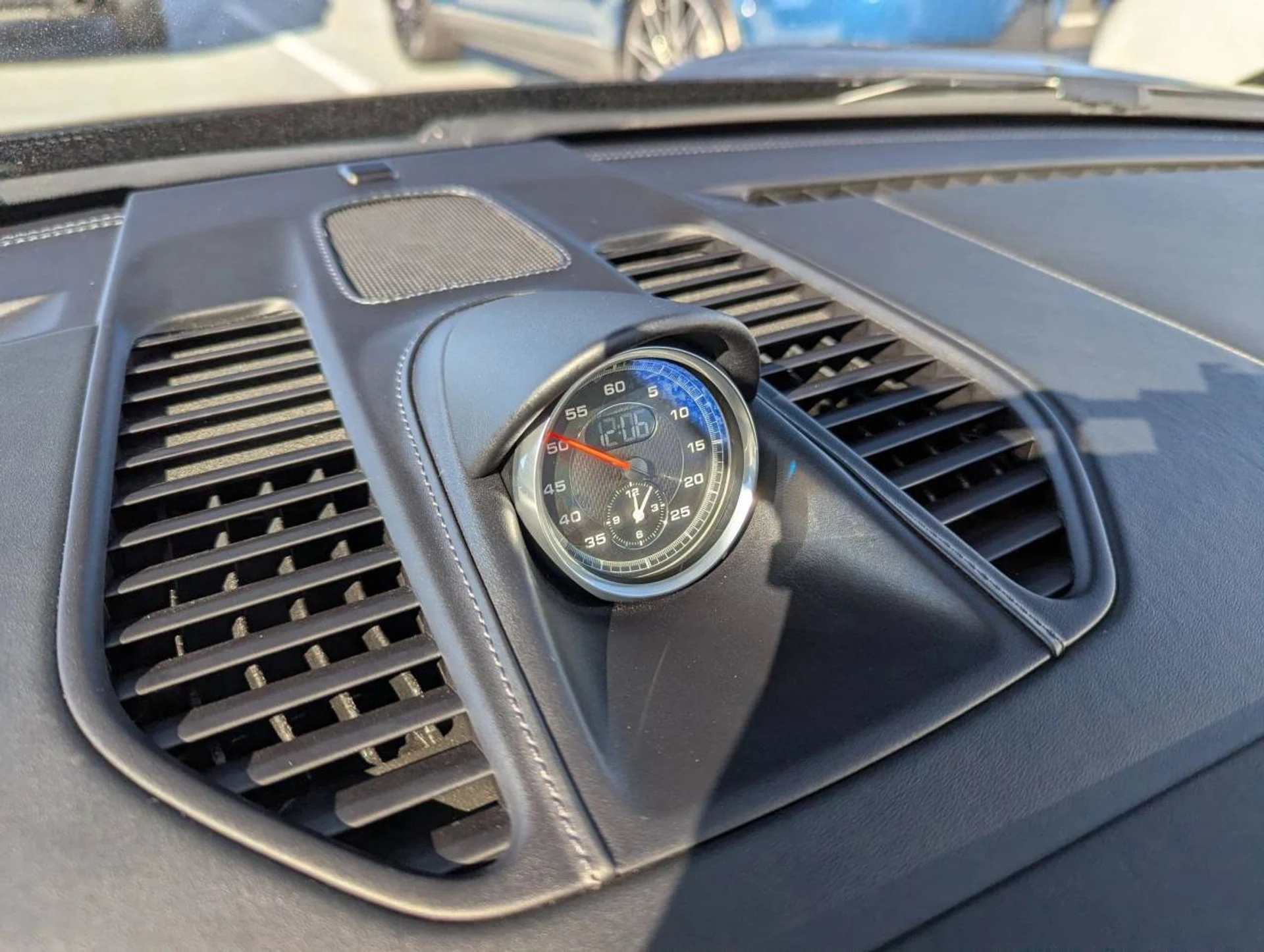 mph021_1336223439_c56a1cda16becbd6ba9516b224a9925e_8faa313e15