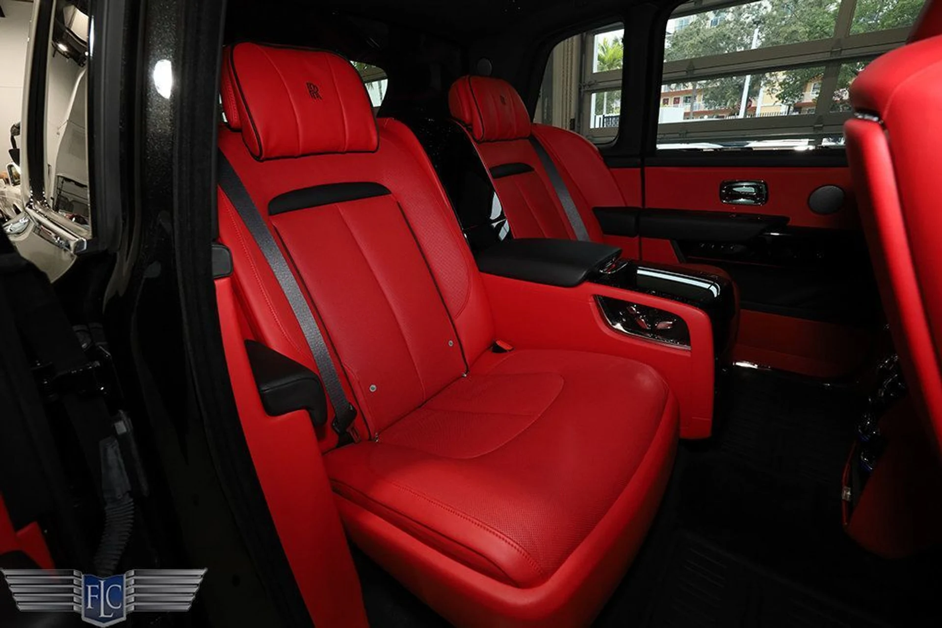 mph021_1346677721_used_2024_rolls_royce_cullinan_sportutility_9689_22979404_22_1024_22f6b7c2f7