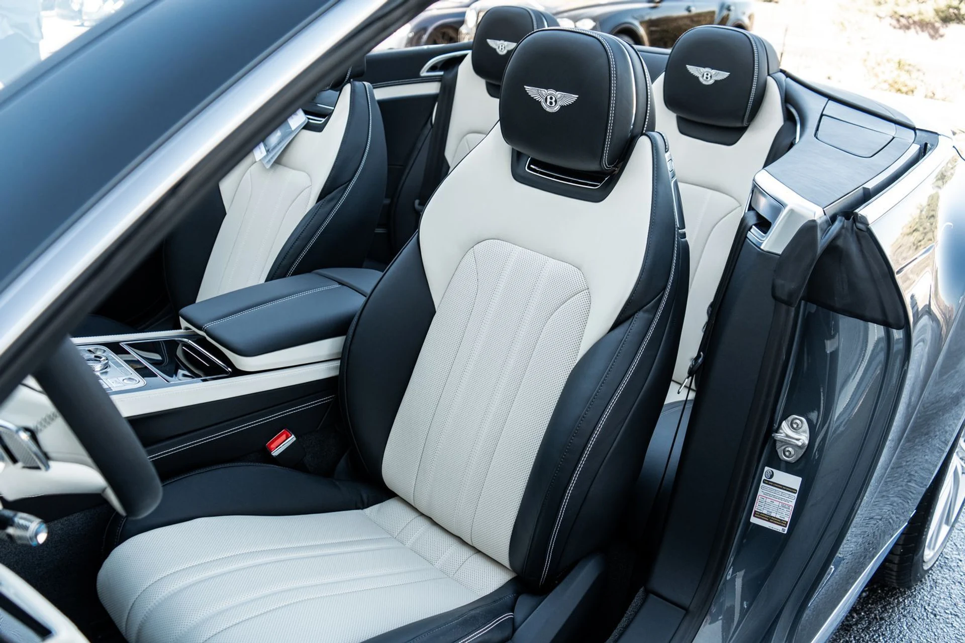 mph021_1347474332_93004d63_e8f7_47b1_873f_a7a29ff422e7_5e3fe7840b