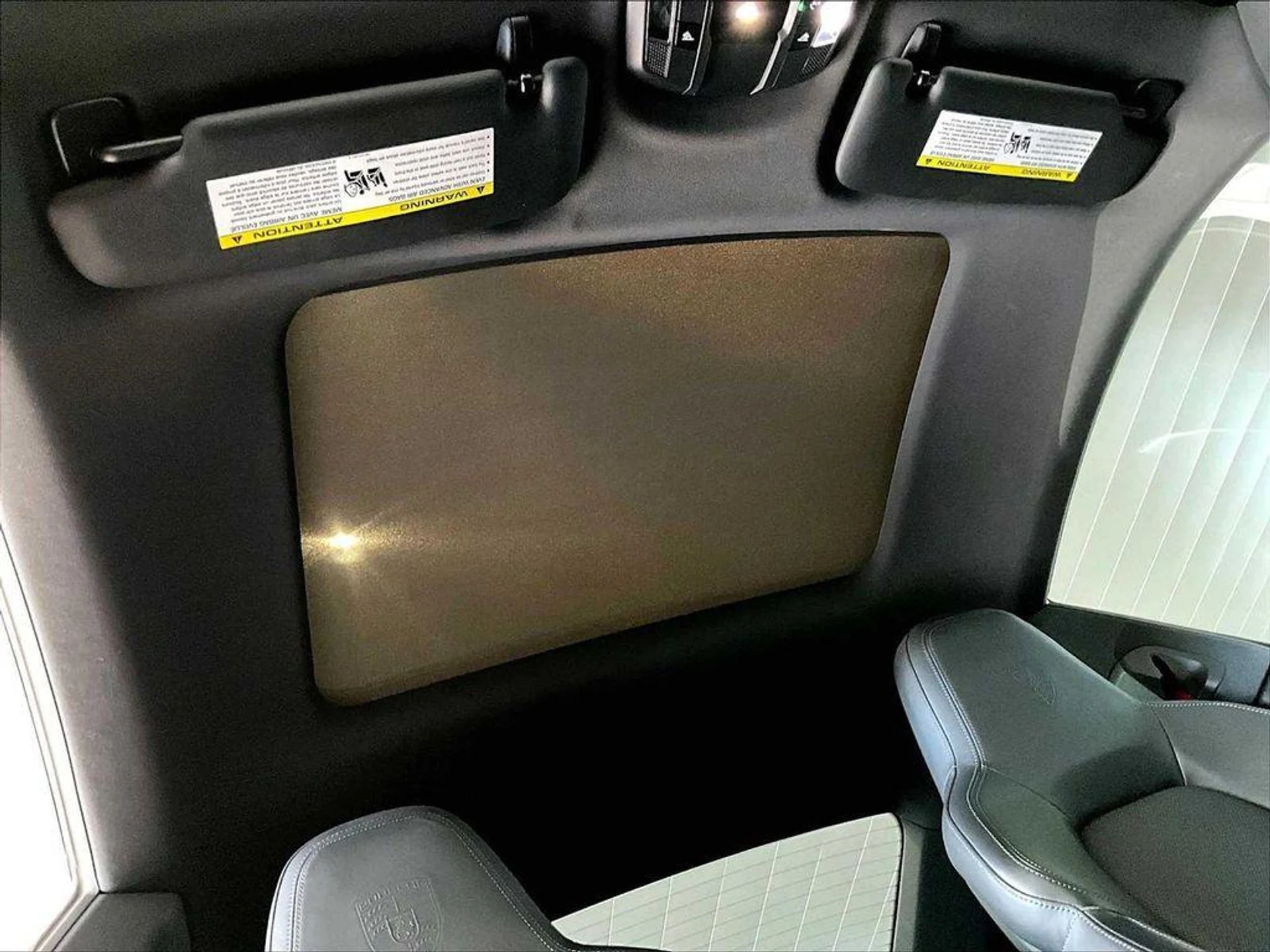 mph021_1349144165_J_Cs_Iksig_Bjg_Oq75x0_Dckg3_NDEVY_cbb39d2e46