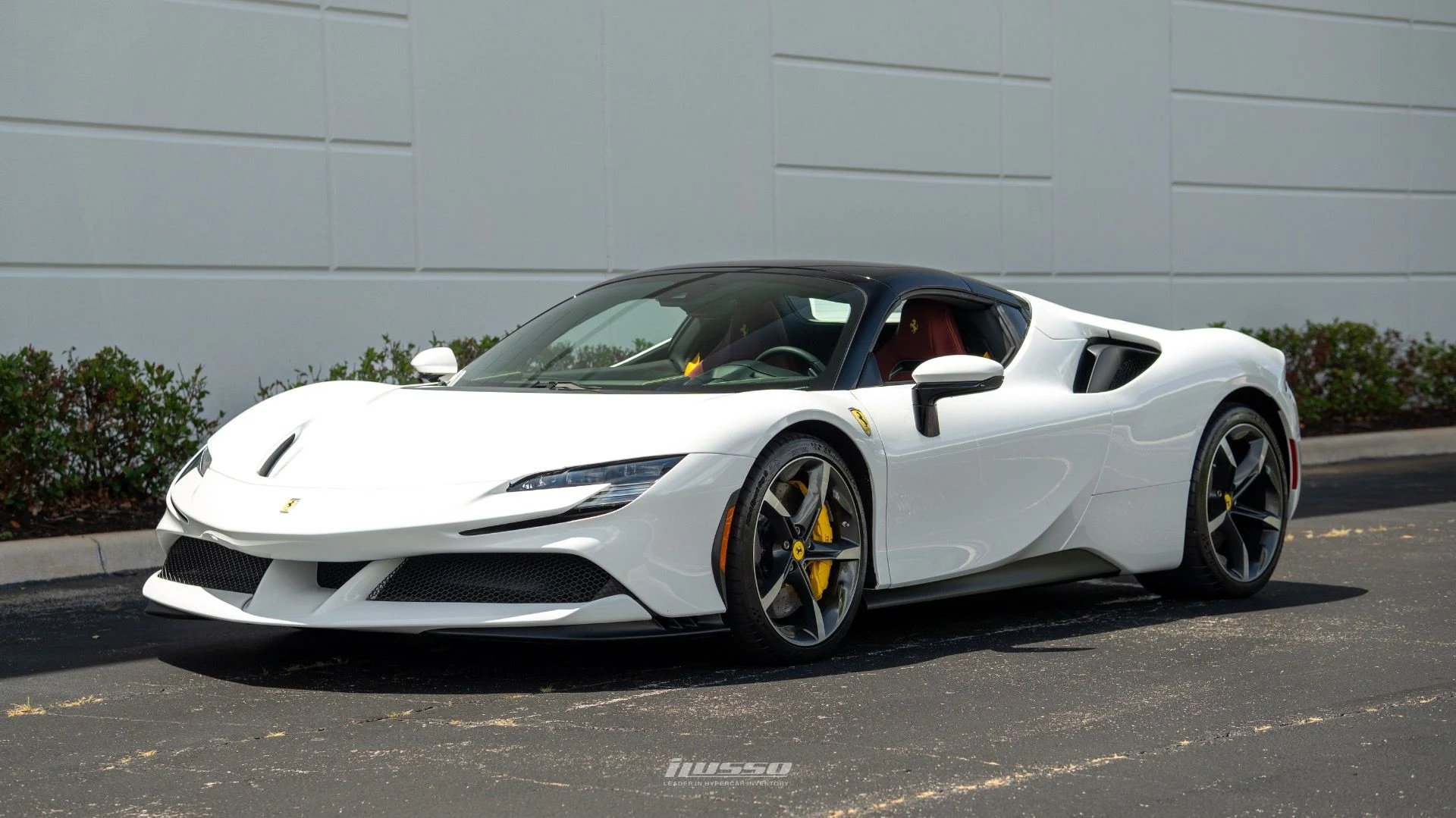 mph021_13497658_Used_2024_Ferrari_SF_90_Spider_1749742287_c2d168fc0a