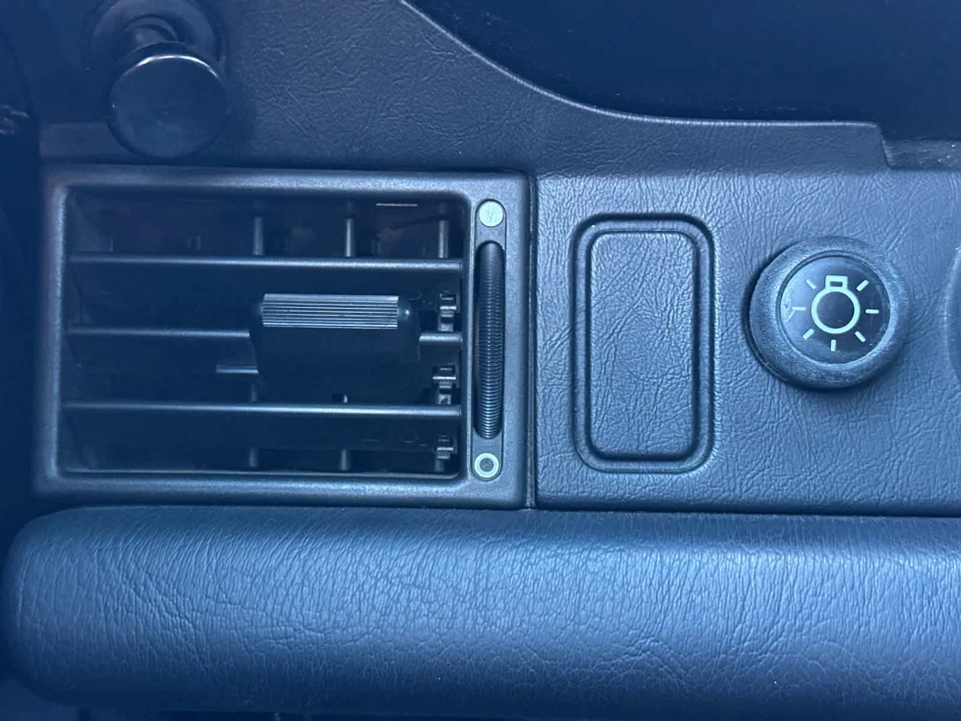 mph021_135083000_22_15978c824e