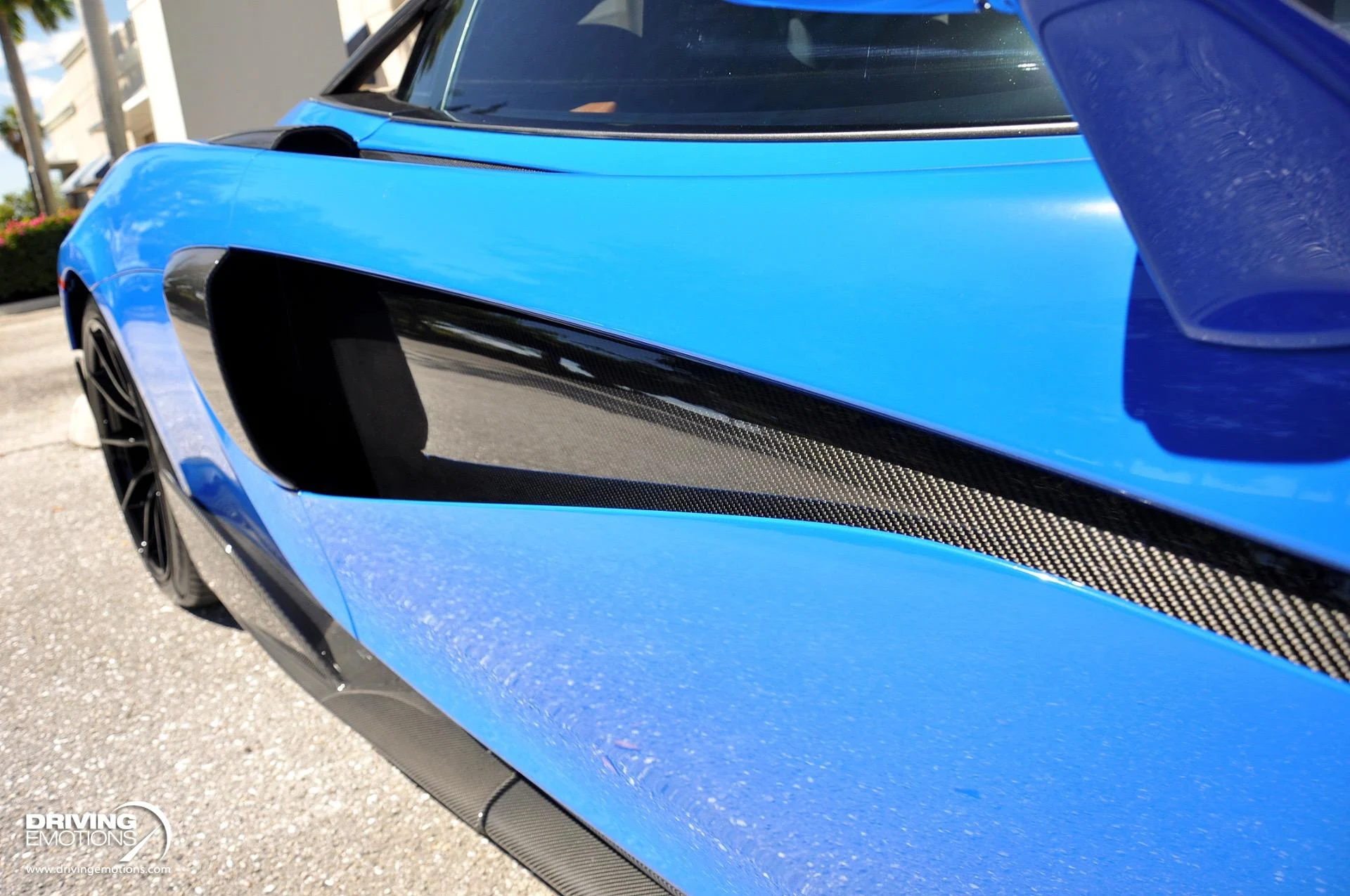 mph021_1352968358_836_p22_l_743dfccb9a