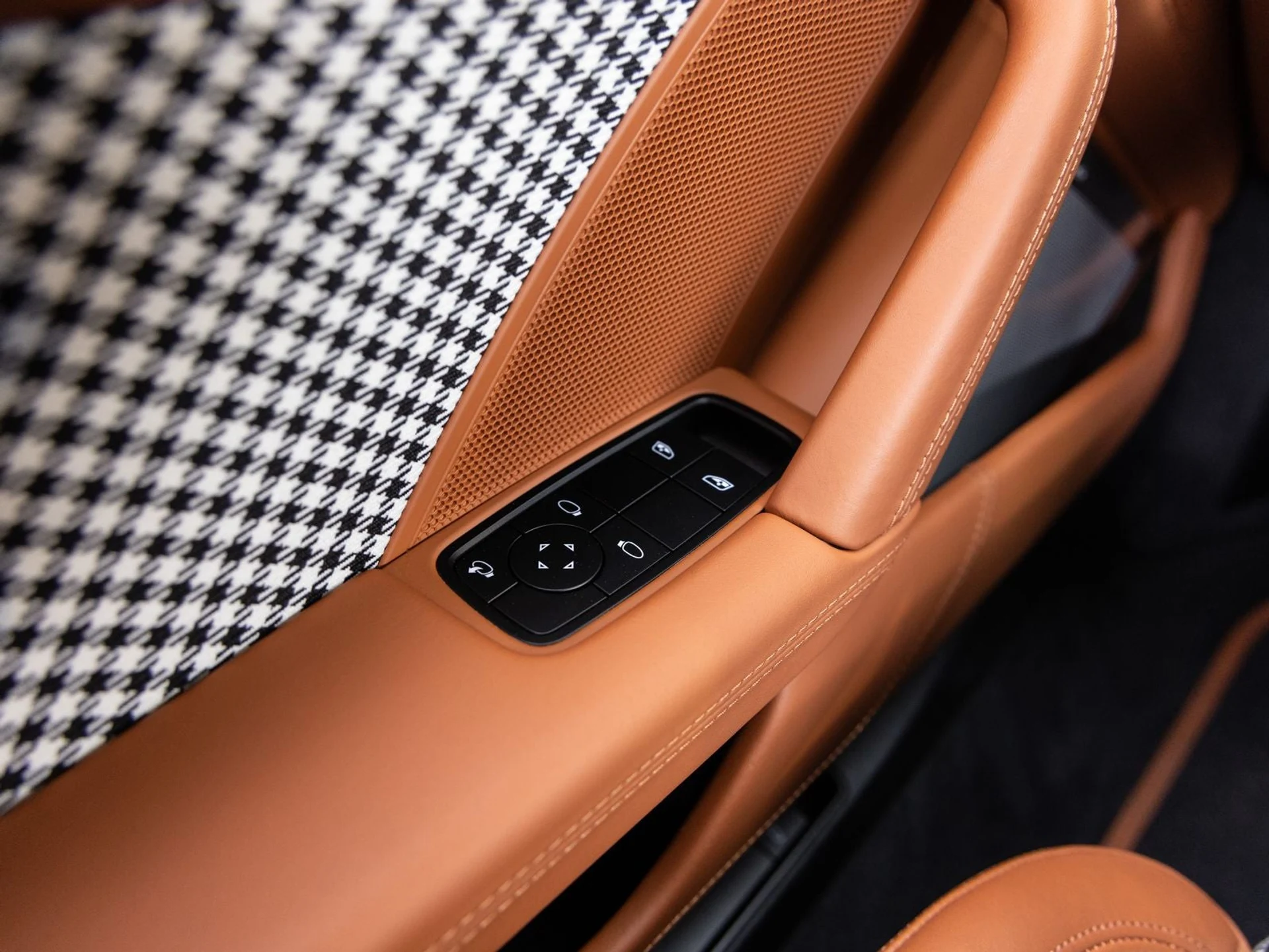 mph021_1357185405_22_3ee777334a