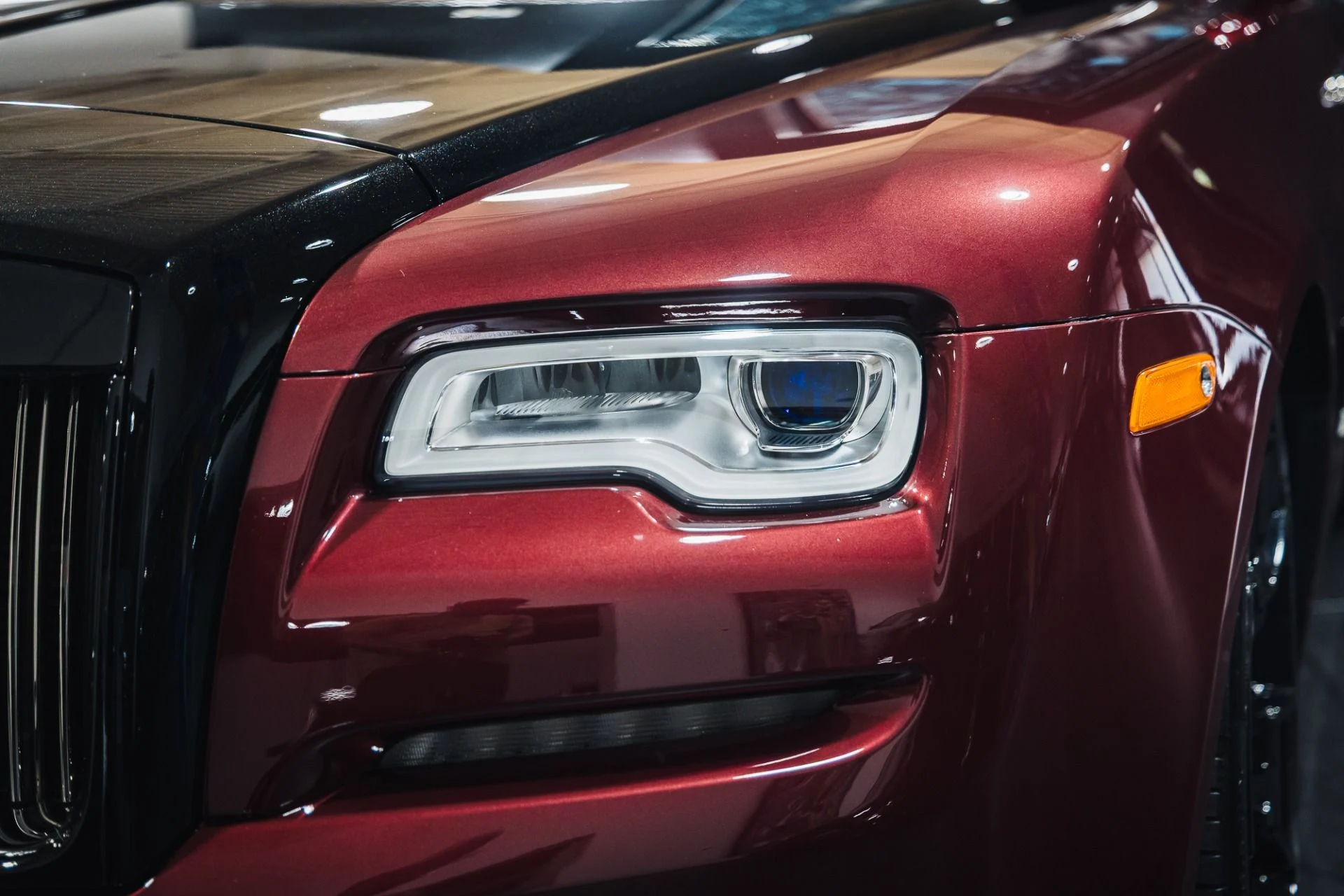 mph021_1362456604_Used_2019_Rolls_Royce_Dawn_1775855974_86b75d96bd