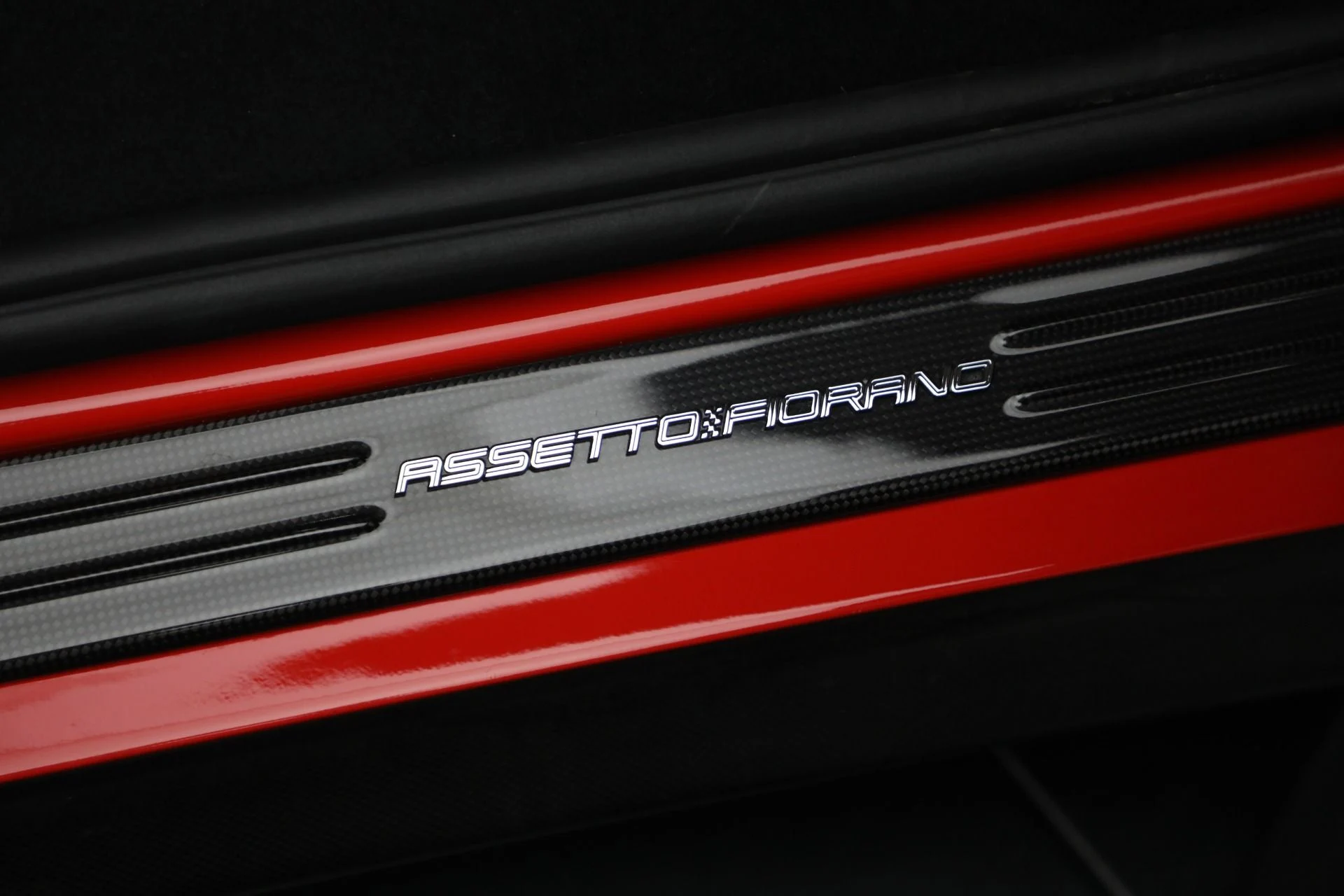 mph021_1369107202_Used_2023_Ferrari_SF_90_Stradale_1765397558_8211389edc