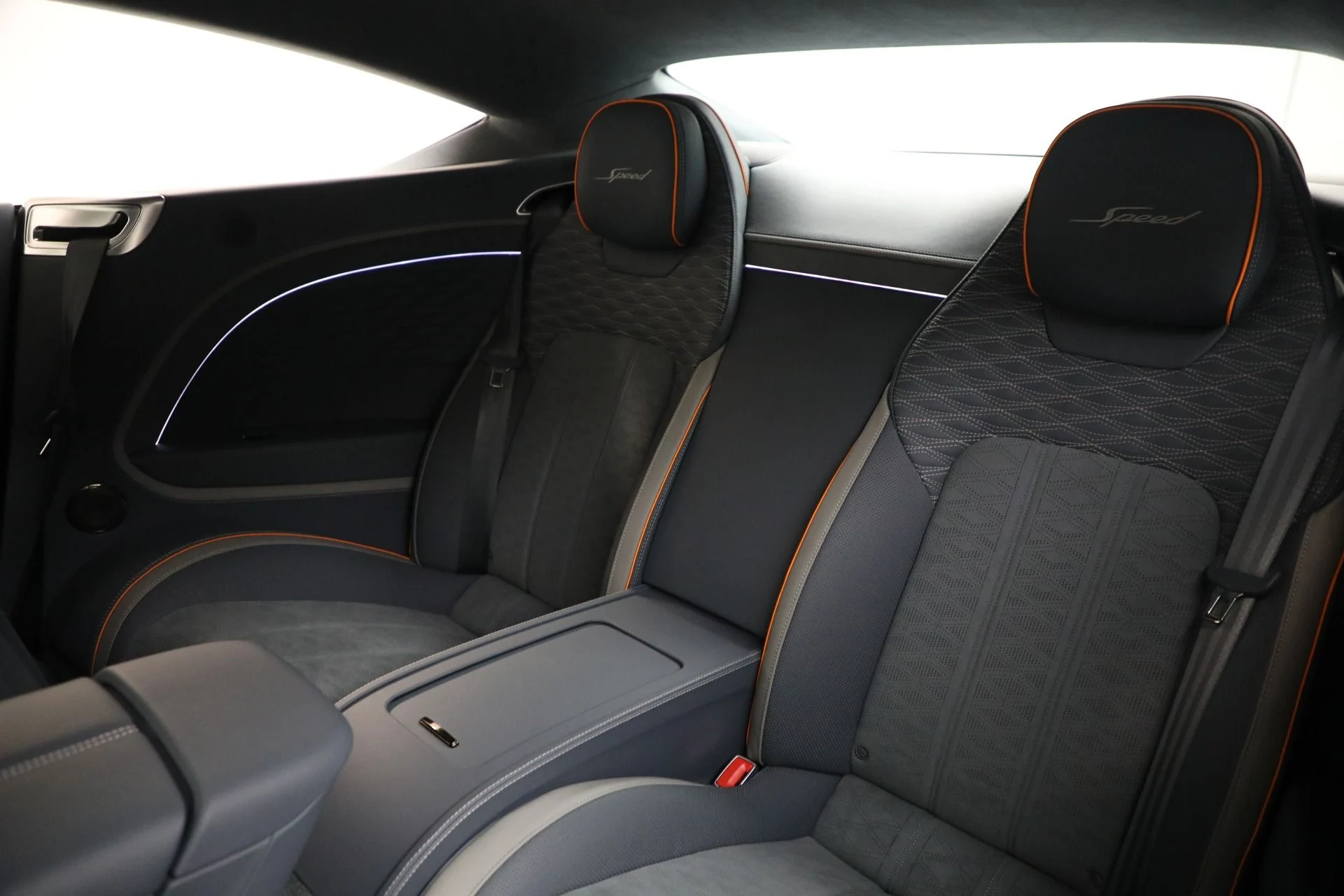 mph021_1376985836_New_2025_Bentley_Continental_GT_Speed_First_Edition_72ce6a4b67