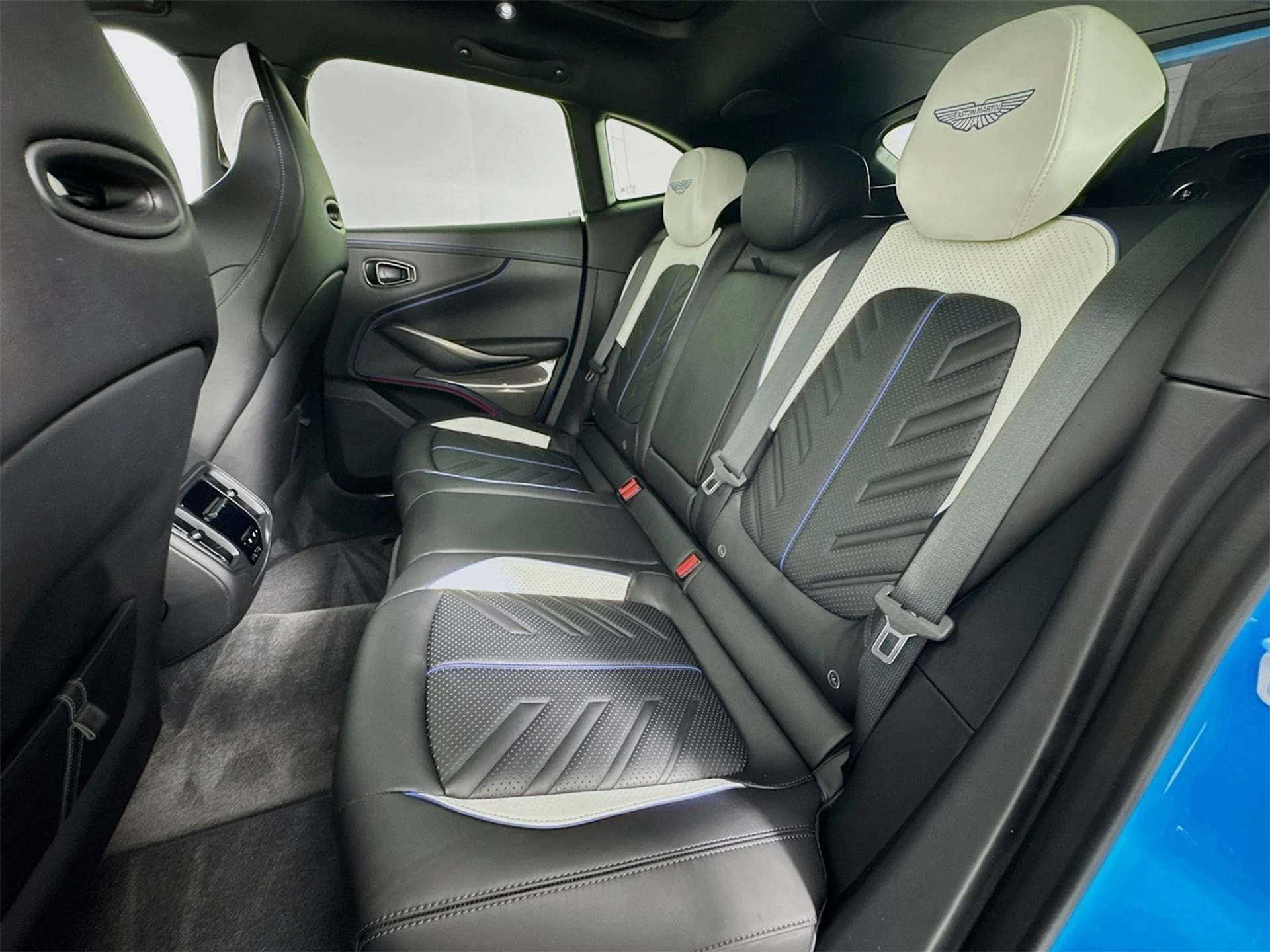 mph021_137997663_8e0d6747ff777de01681cae491641e23x_9ef828b520