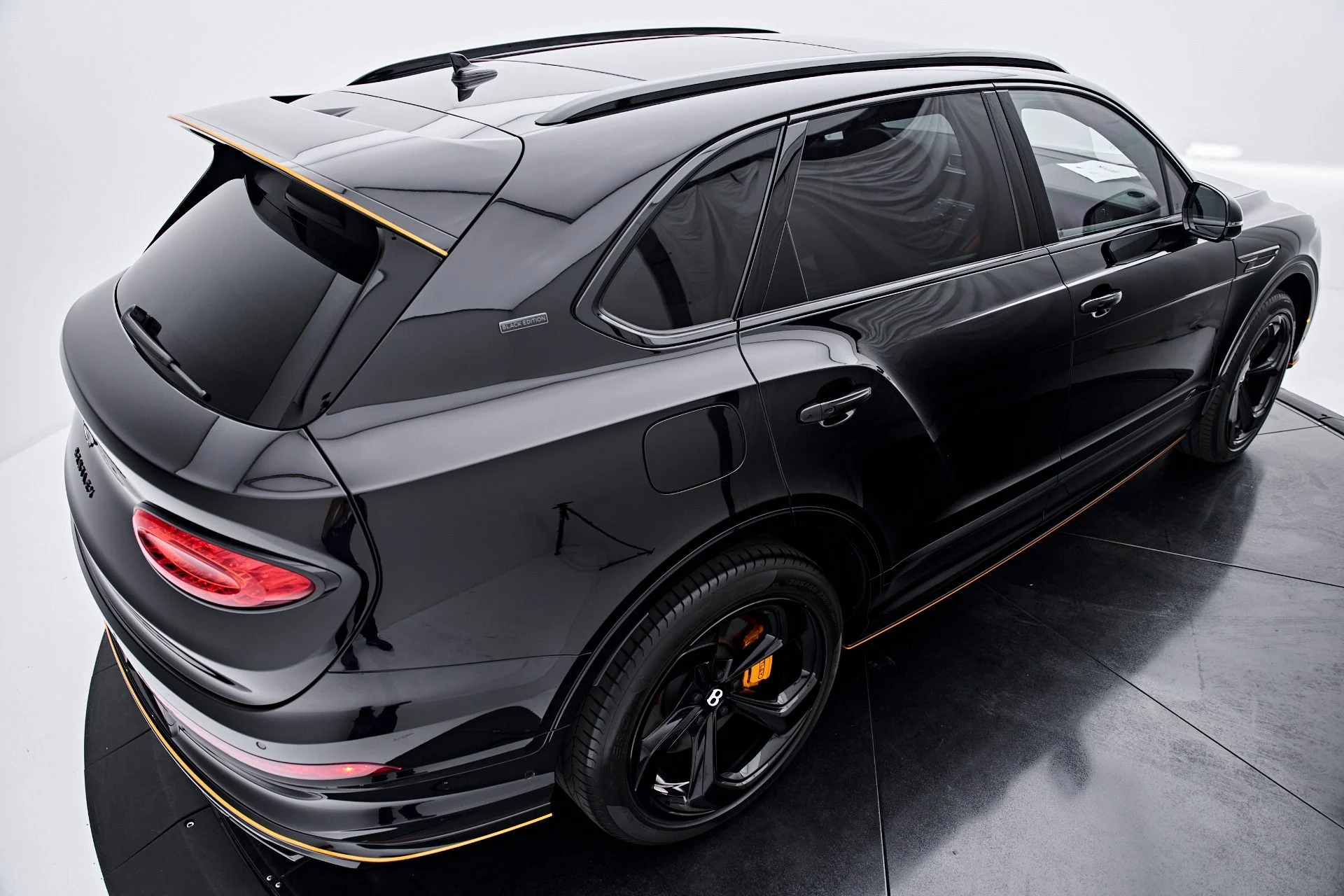 mph021_1383156851_Used_2025_Bentley_Bentayga_S_Black_Edition_1790644367_096ef4d766