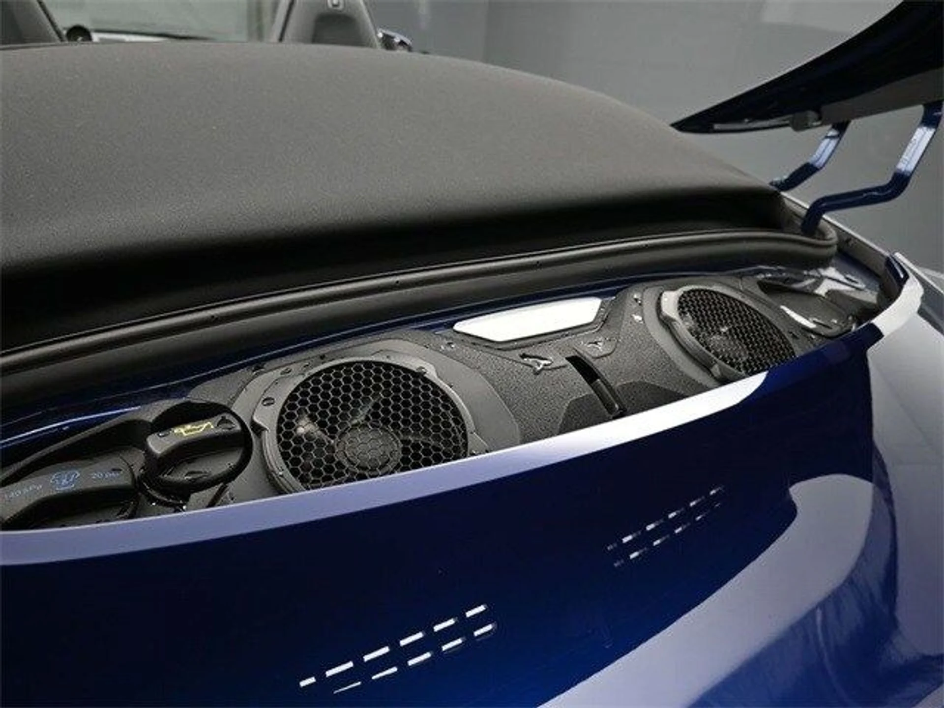 mph021_139195431_da7c7aa1a1907f71c938eb26e16f5154x_6dad2135cb