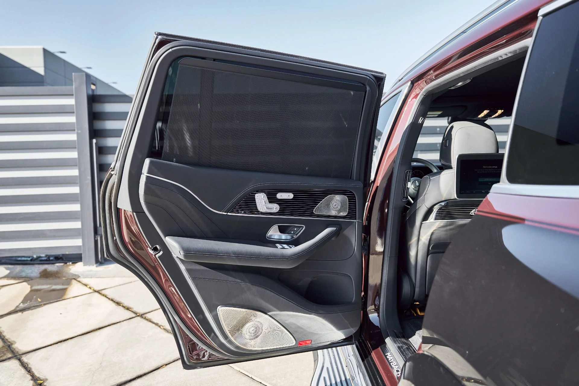 mph021_139850680_Used_2024_Mercedes_Benz_GLS_Maybach_GLS_600_1766882792_0f8613f446