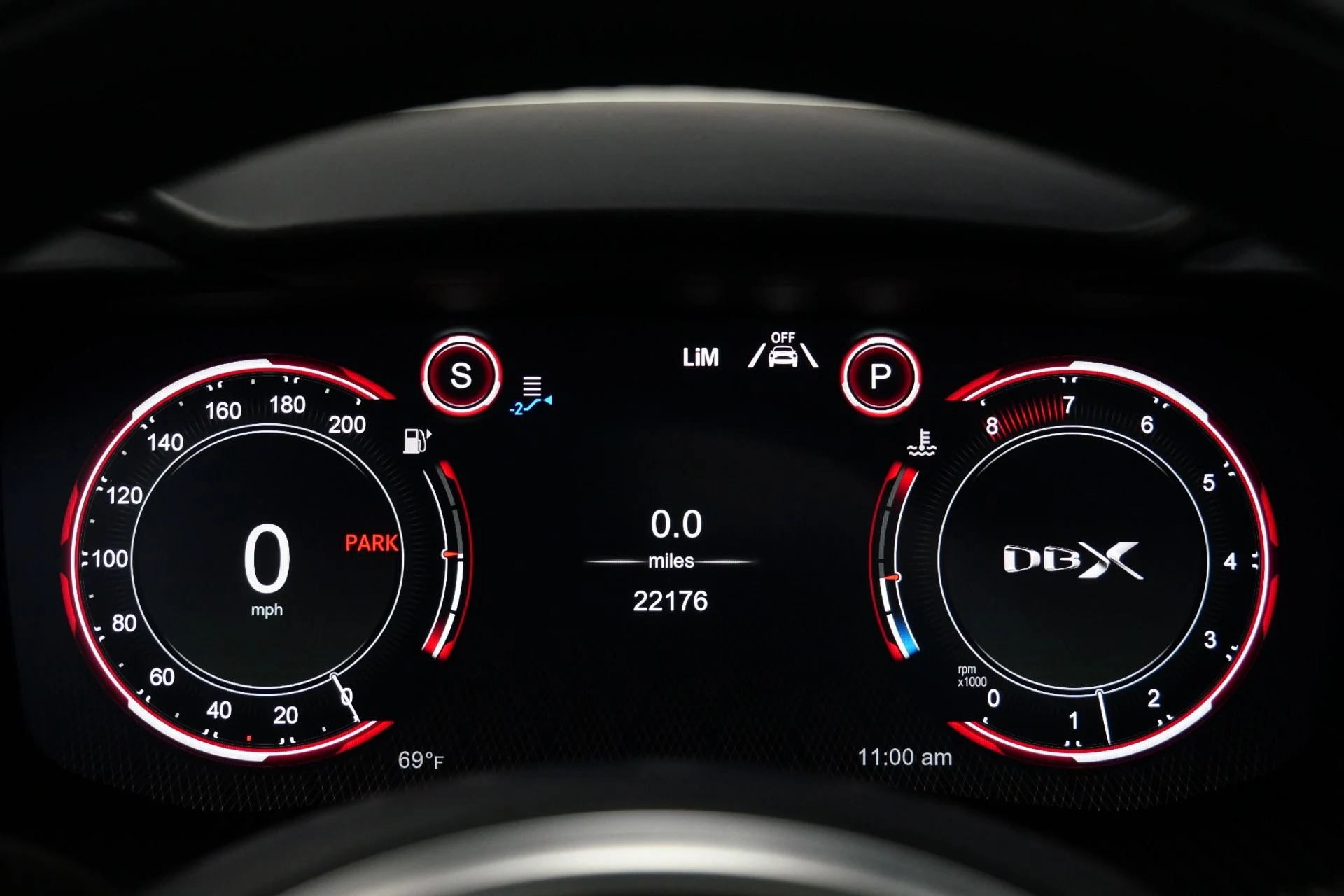 mph021_1404708873_Used_2022_Aston_Martin_DBX_Inspire_Interior_Panoramic_Glass_Roof_1768577426_5cf84300e9