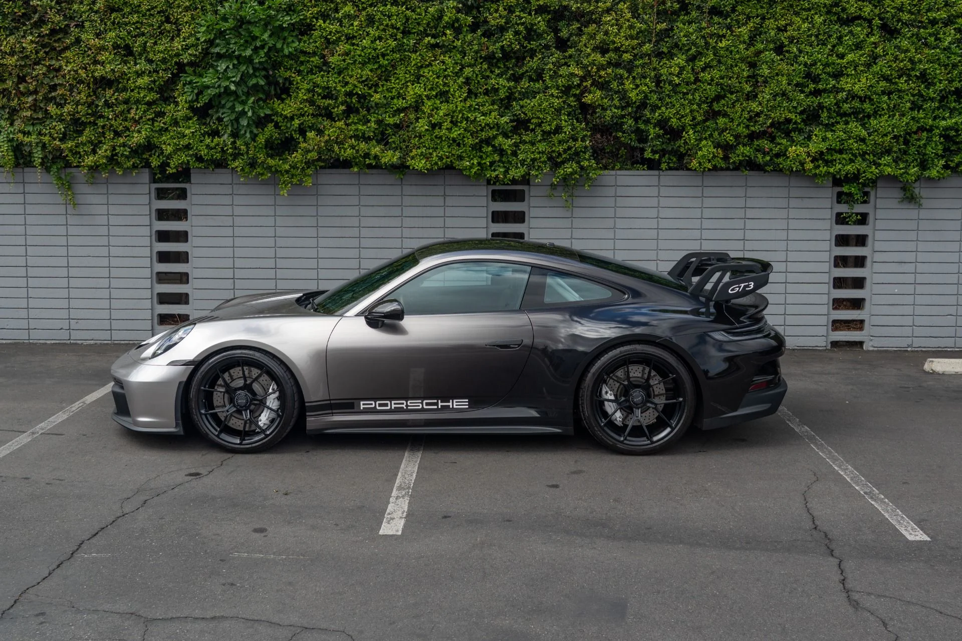 mph021_1407750558_Used_2022_Porsche_911_GT_3_1759173275_47f7ea0db8