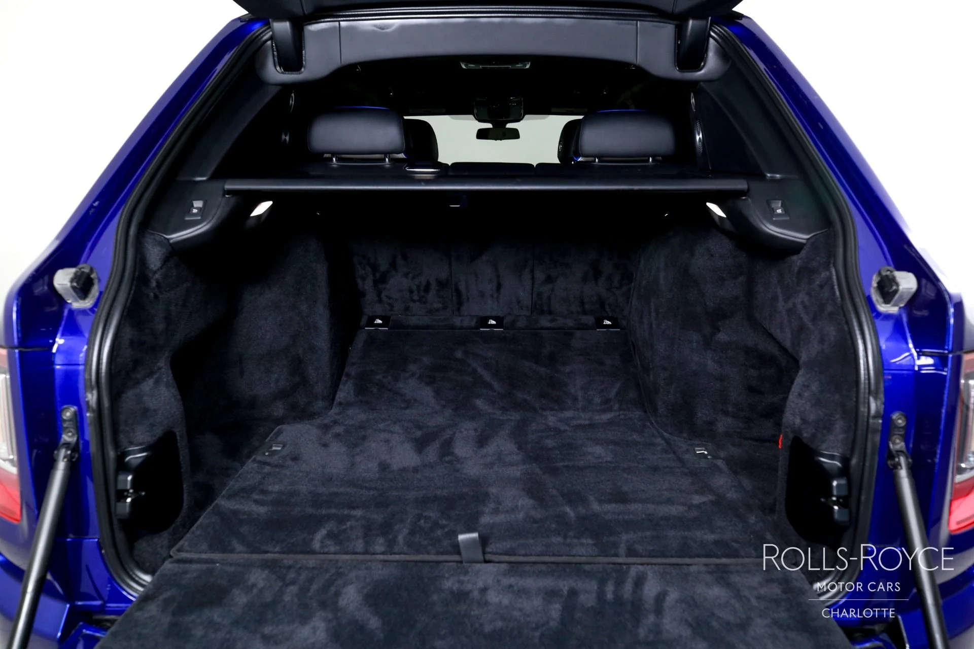 mph021_1412941238_Used_2021_Rolls_Royce_Black_Badge_Cullinan_1768490546_e476075629