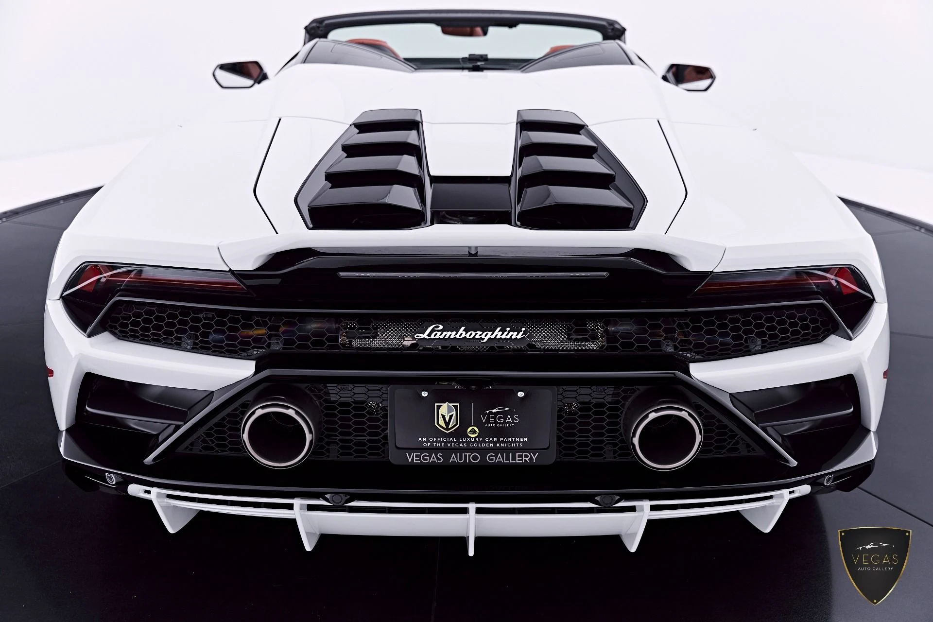 mph021_1419262921_Used_2020_Lamborghini_Huracan_EVO_Base_1782523467_0284d67e3a