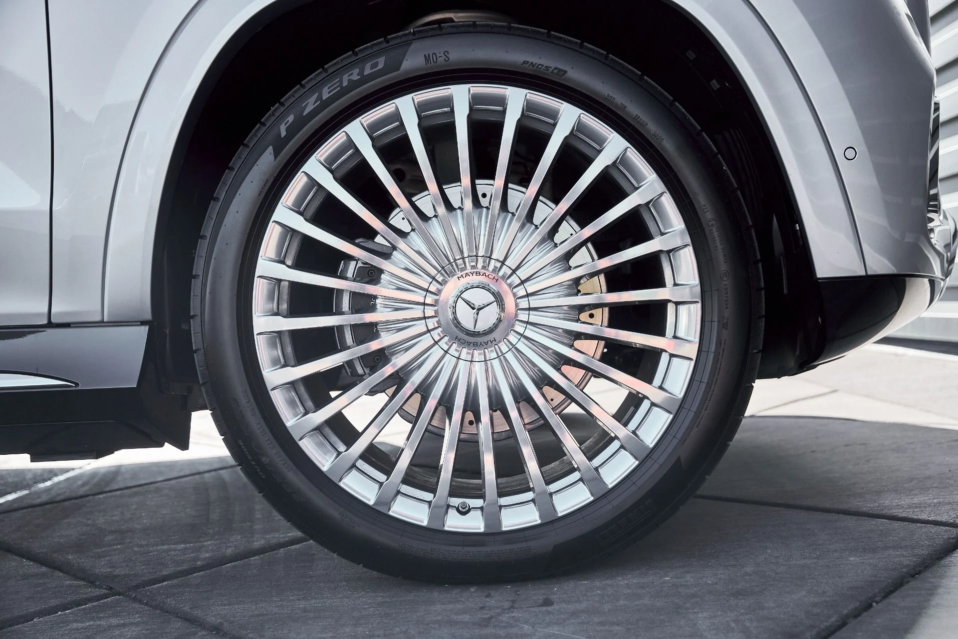 mph021_142791530_Used_2026_Mercedes_Benz_GLS_Maybach_GLS_600_1770697582_c01df095fe