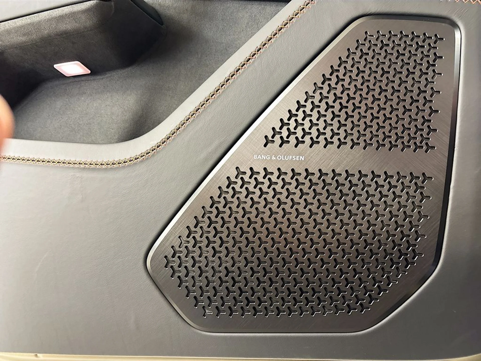 mph021_1430122423_2224923afba6fc8b4c95e12bca8ac75a_4d4caddc5e