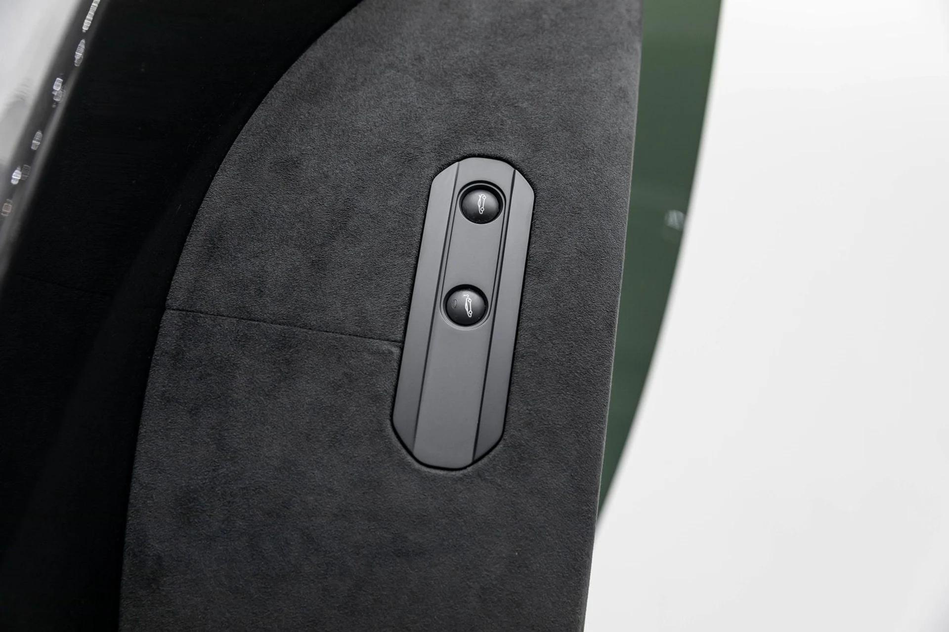 mph021_143525955_22_99e649facd