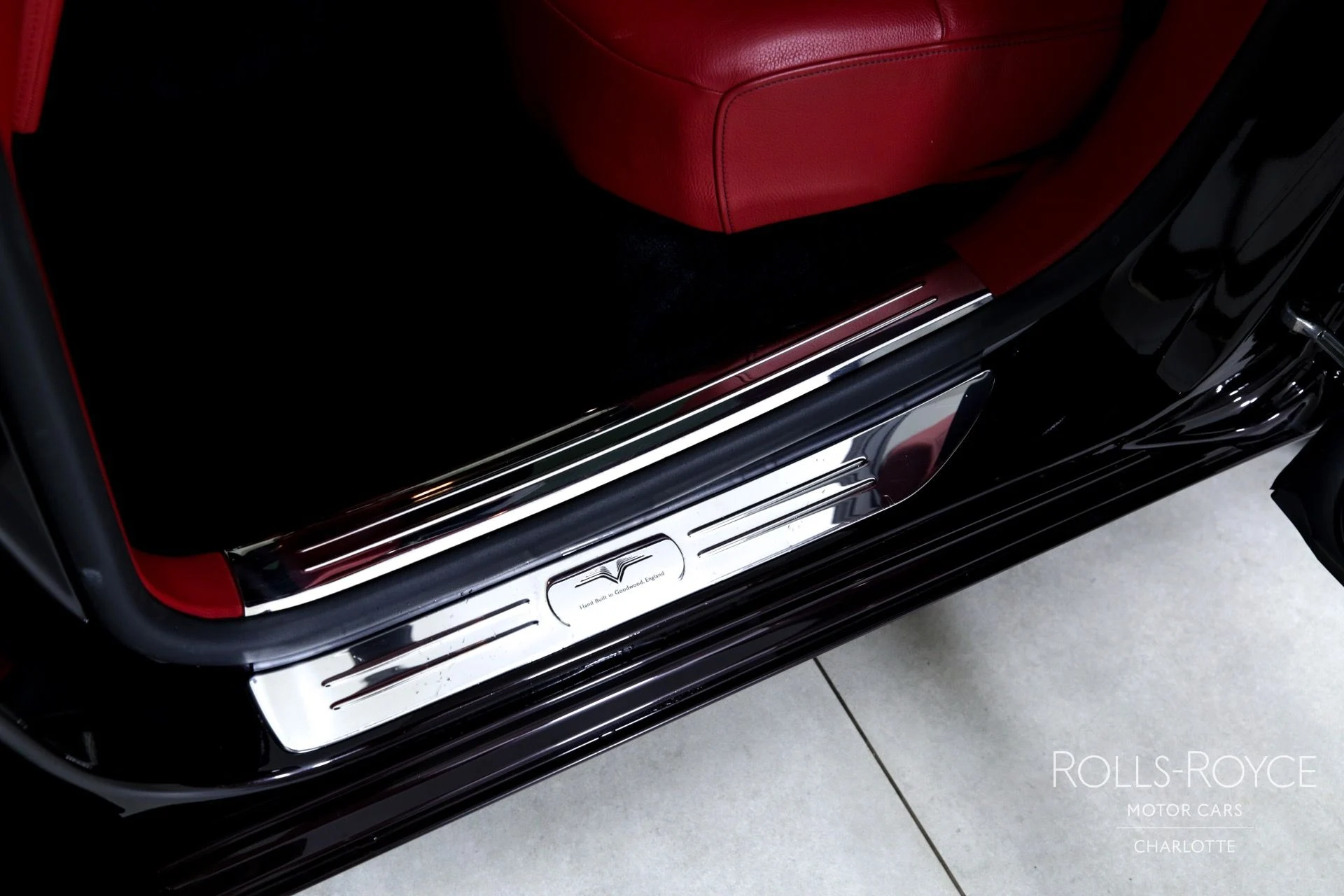 mph021_1440747978_Used_2014_Rolls_Royce_Ghost_1747161700_10ca206b89