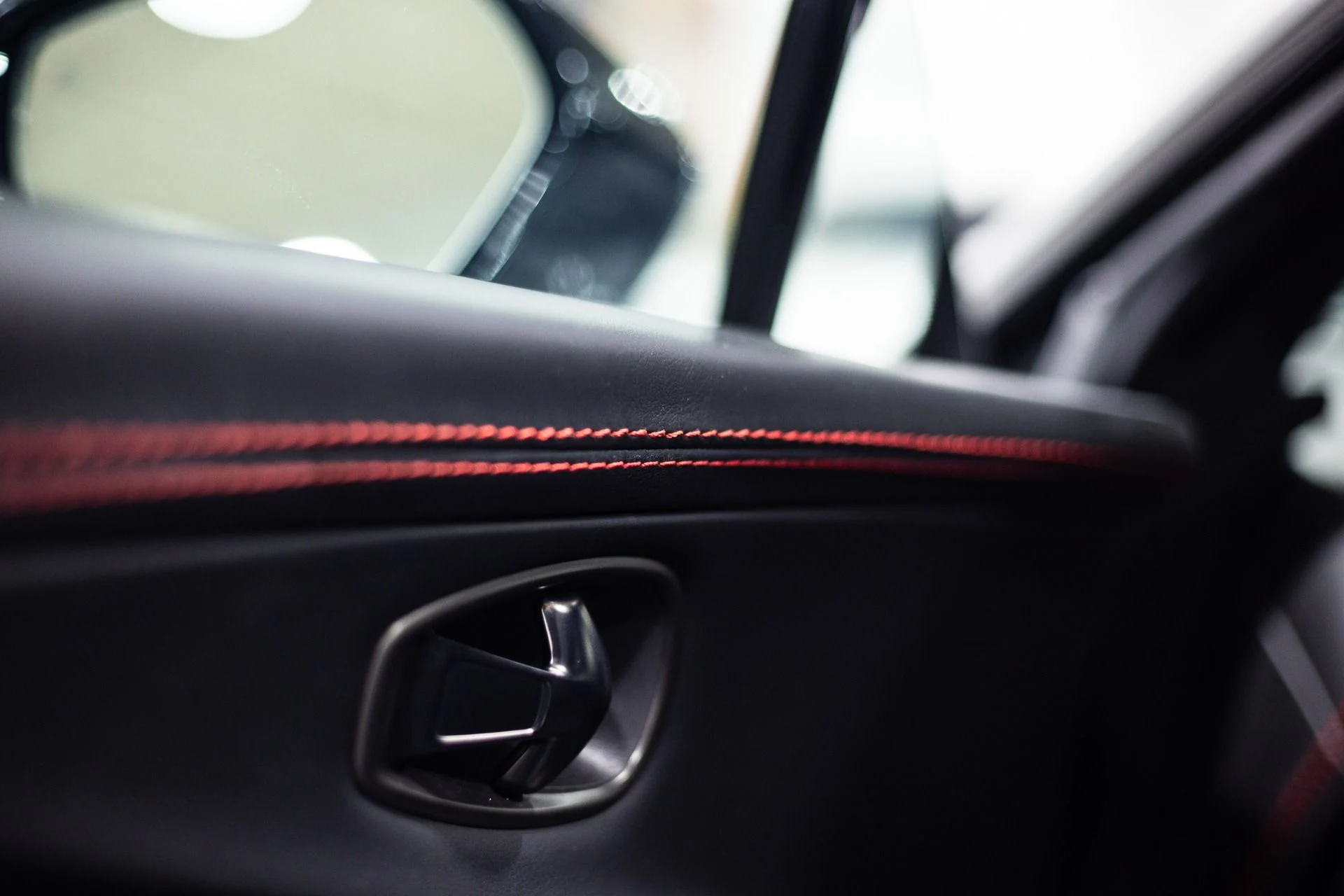 mph021_1441643503_Used_2021_Aston_Martin_DBX_China_Grey_1772224154_22973c25e6