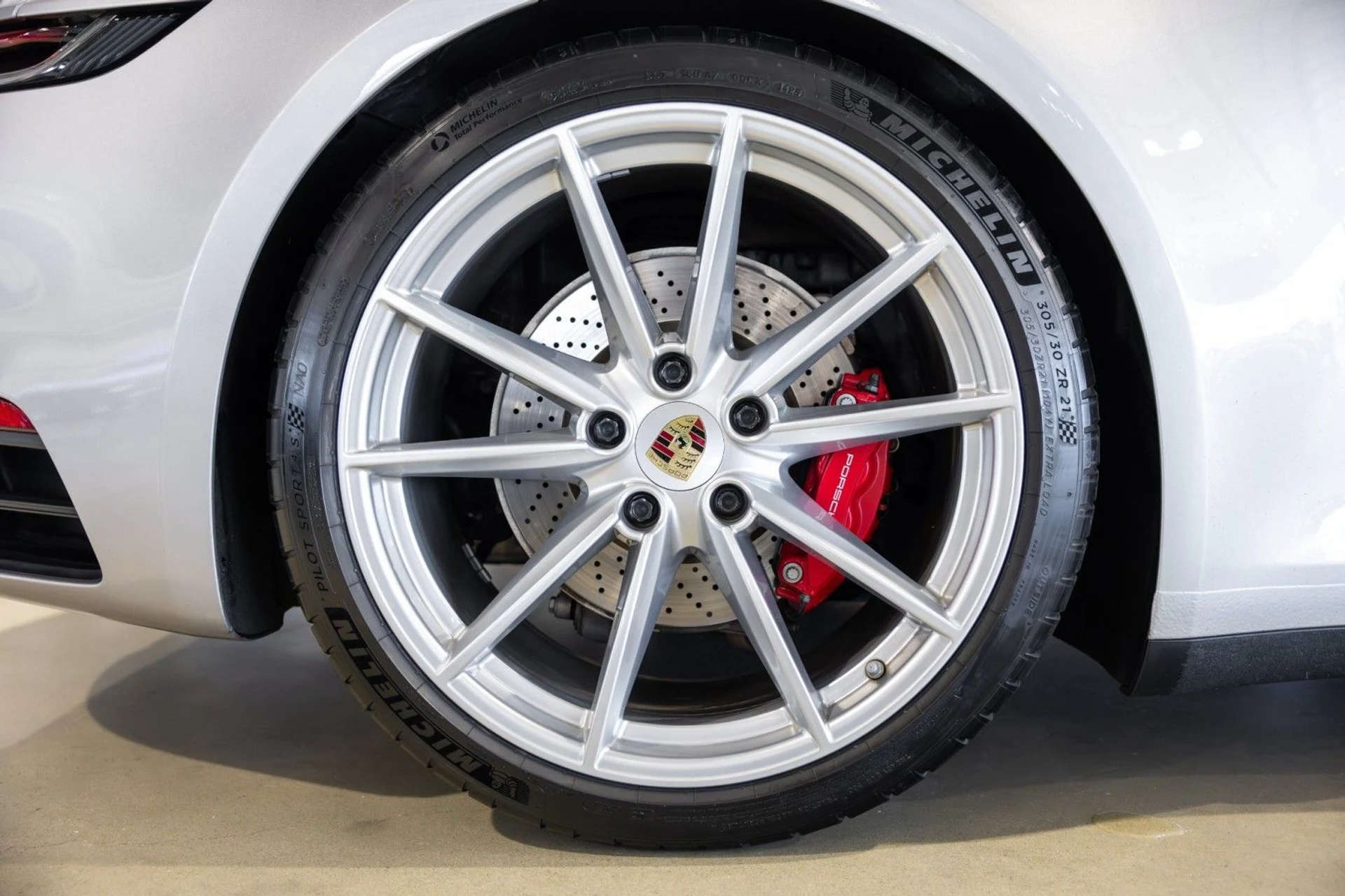 mph021_1445123939_XA_4cfece8b30