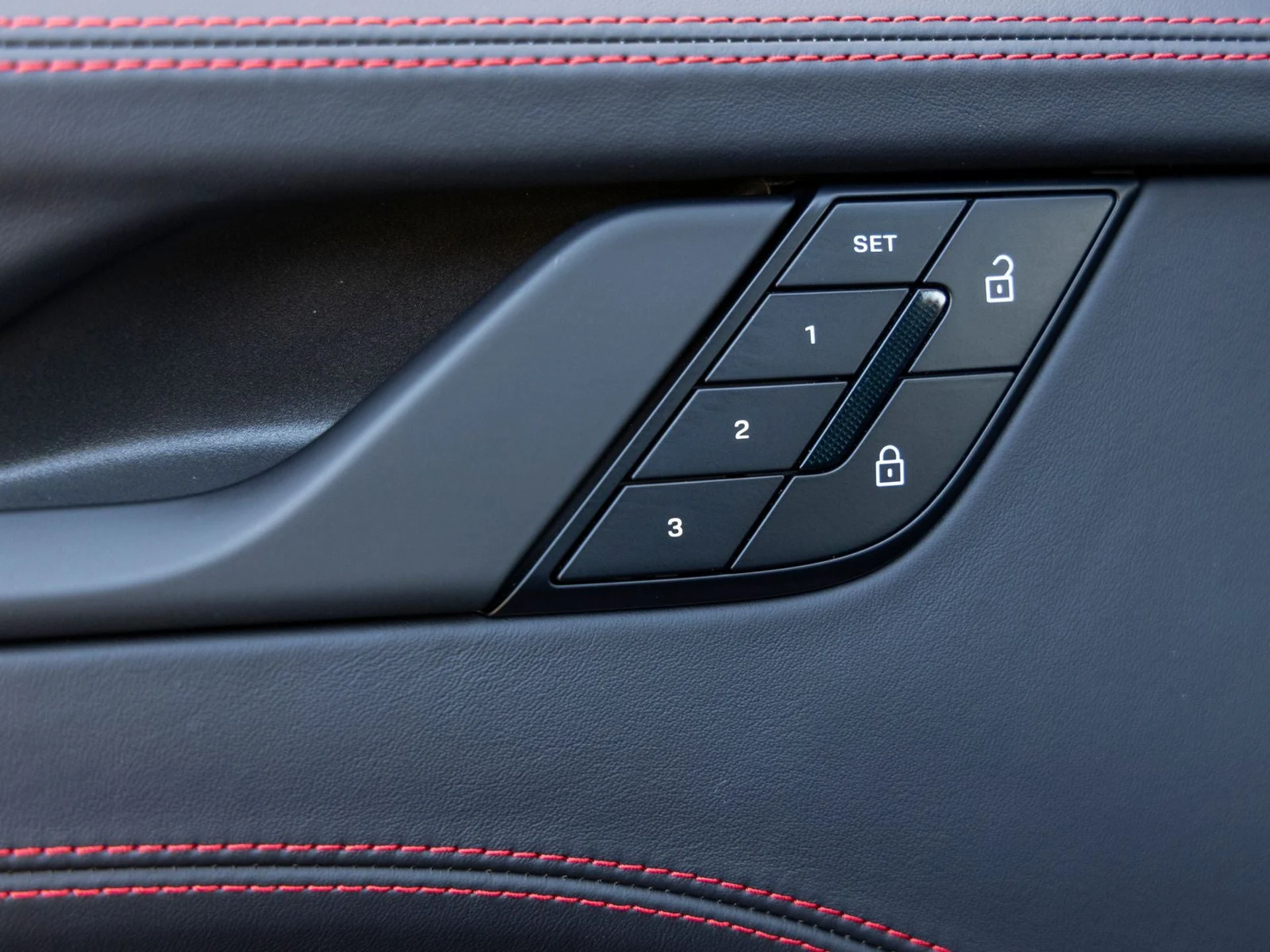 mph021_1459652978_22_3abed9f178