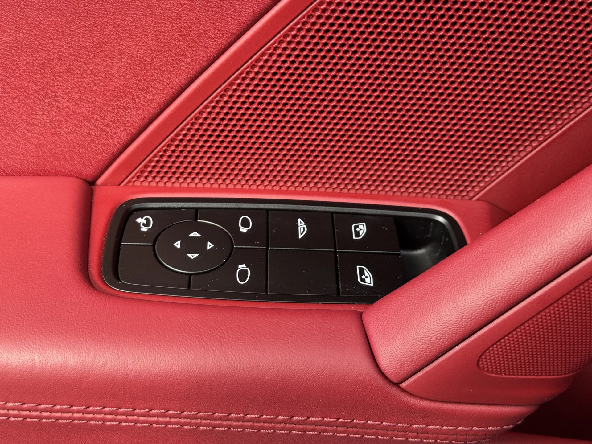 mph021_1482129285_233954635808c3578bde5994d9795d09x_f5b822a013