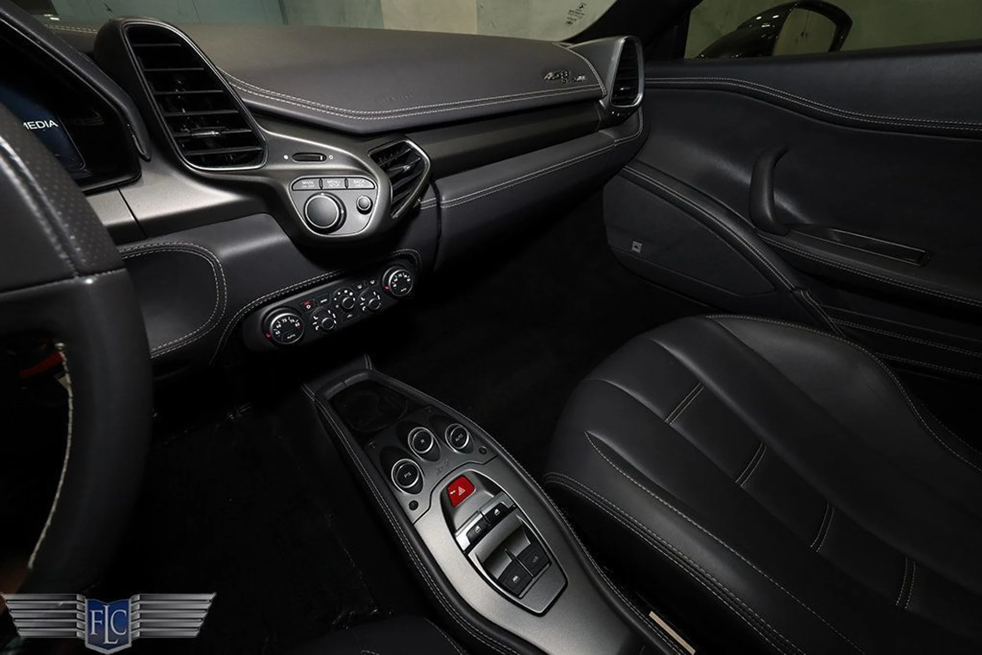 mph021_1483277673_used_2013_ferrari_458_italia_2drconvertible_9689_22957289_22_1024_61ac123492