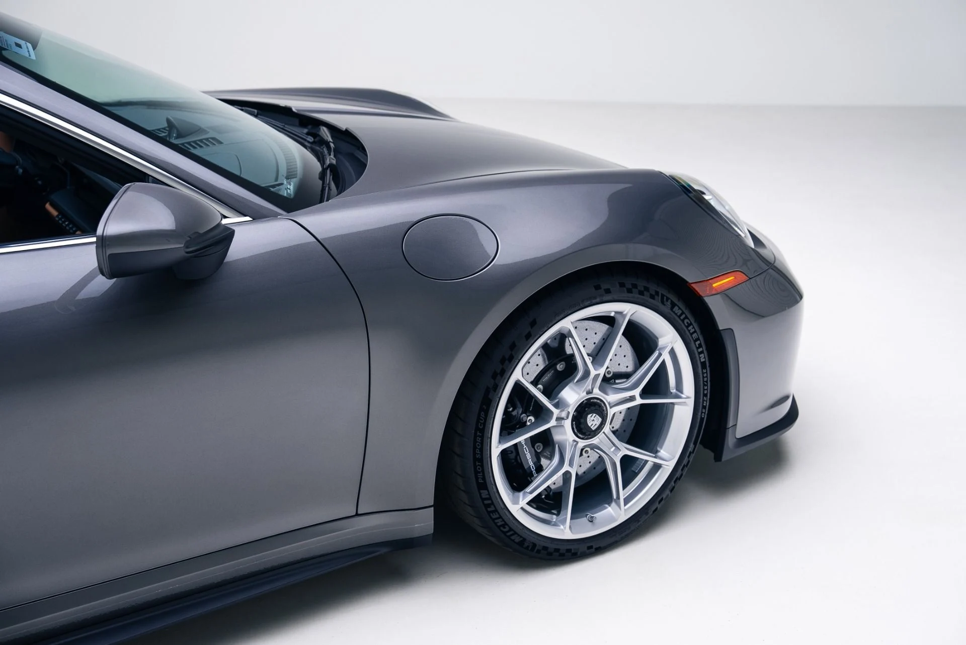 mph021_1484183521_Used_2024_Porsche_911_GT_3_1764979904_856e930611