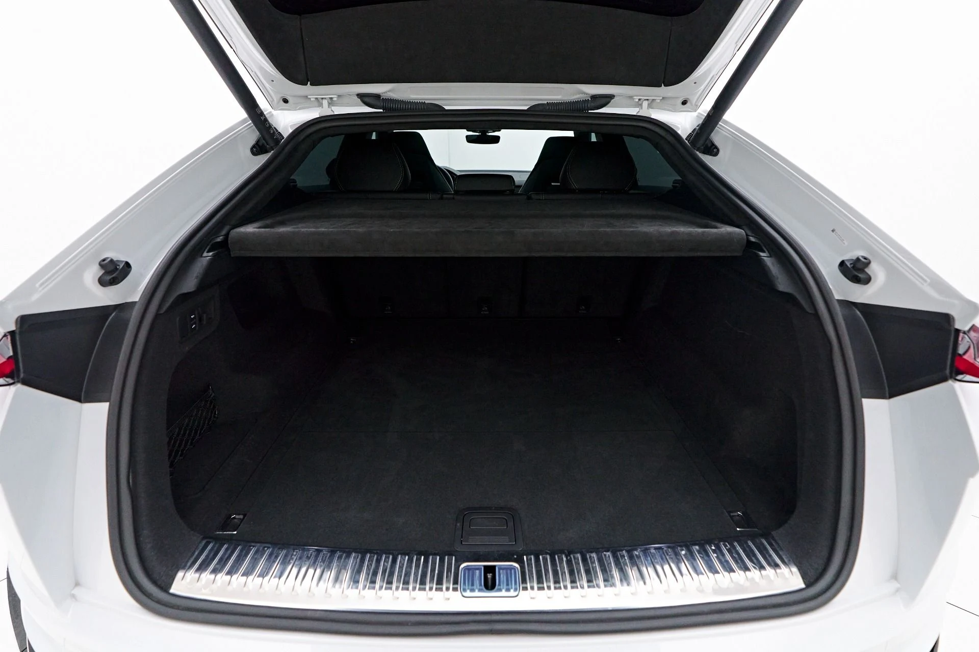 mph021_1492197011_Used_2022_Lamborghini_Urus_Base_1758404794_f1e541fc93