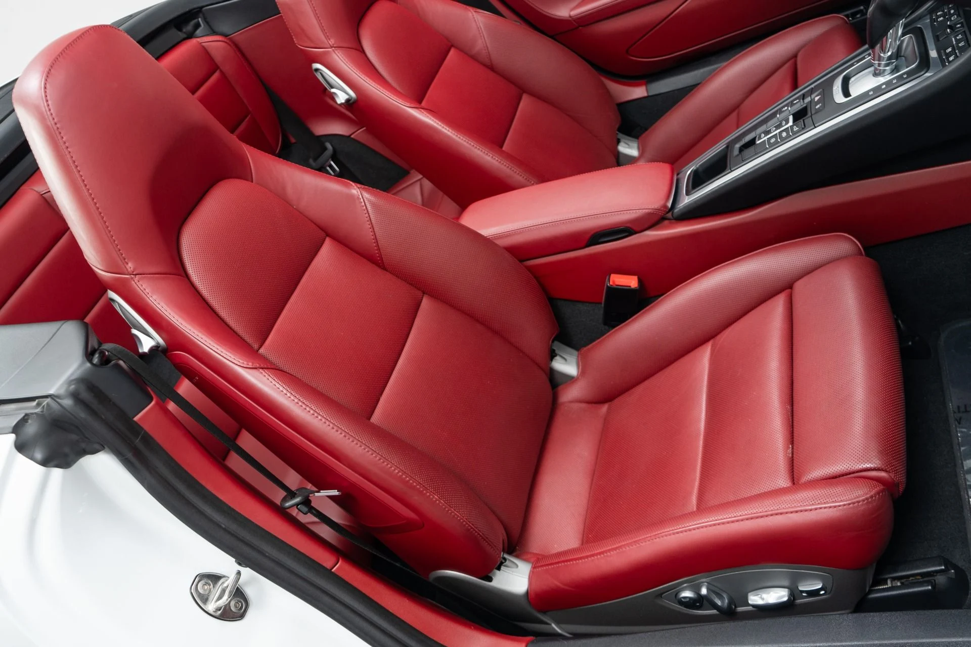 mph021_1497087556_Used_2017_Porsche_911_Carrera_4_S_Cabriolet_Sport_Package_Premium_Package_Plus_1775682949_ae88c7ee84