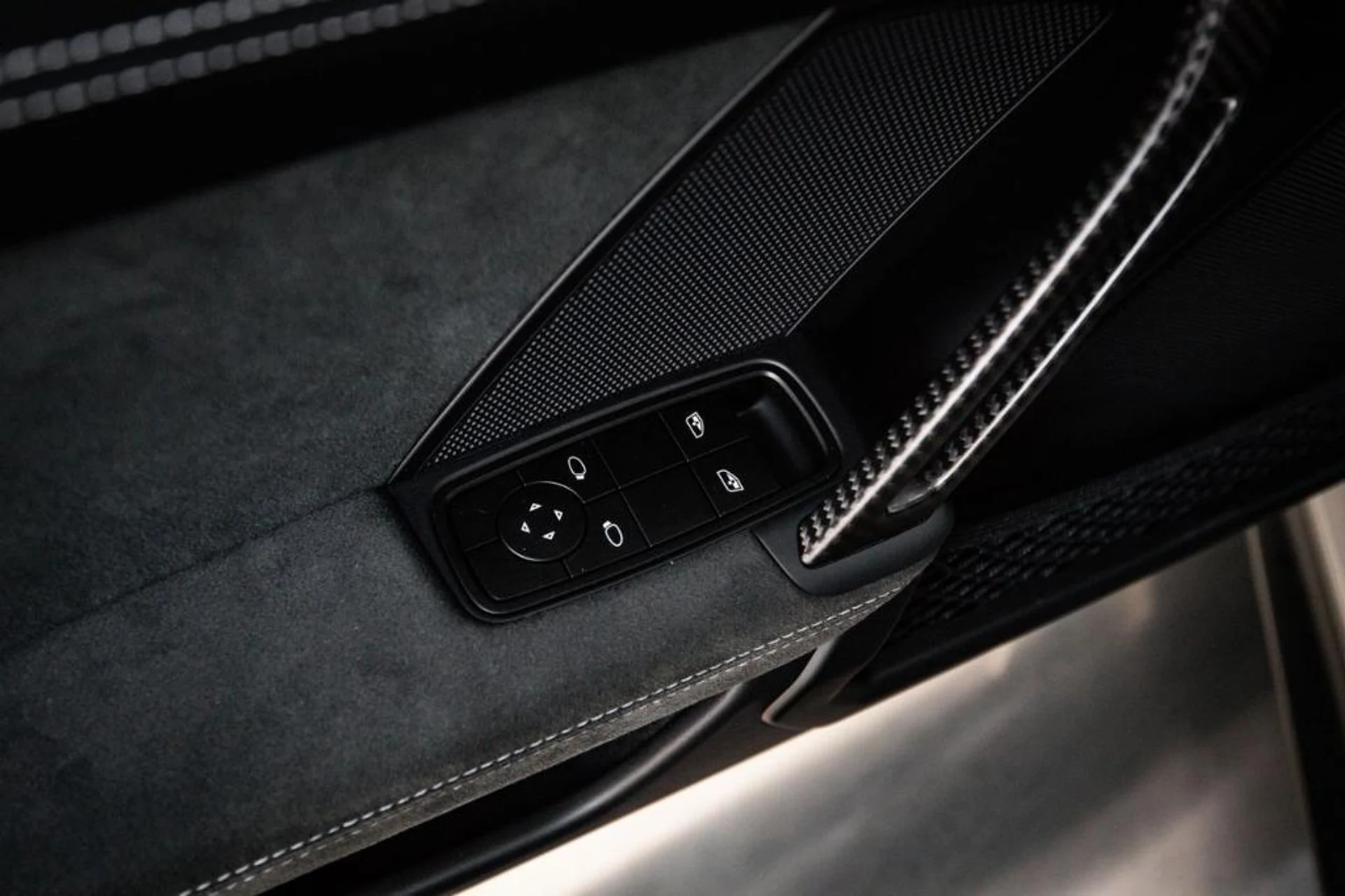 mph021_1500150735_a_K0c_G3_C_b_O_Fw_C_DN_5r_U_pgeo6_Q_54a89e5f4e