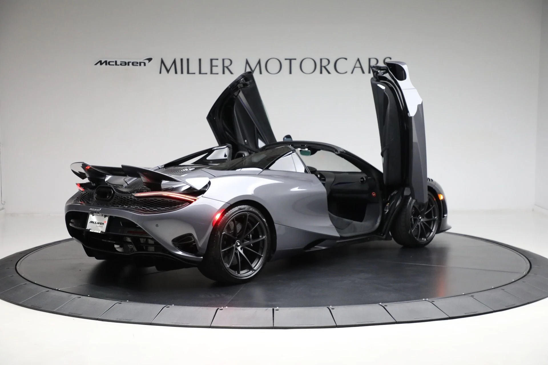 mph021_1501266910_Used_2024_Mc_Laren_750_S_Spider_Performance_510f501301