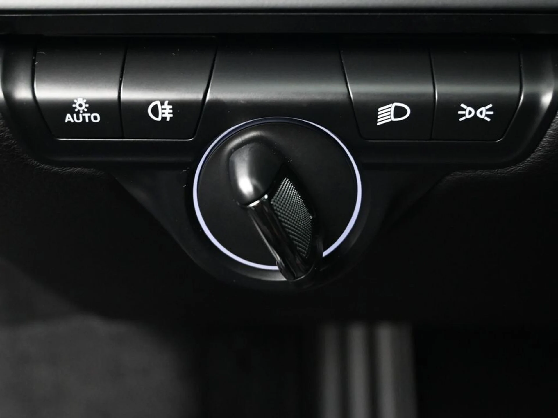 mph021_1502999479_8edfd967deb52af16fae407a93d401bdx_bb417461d6