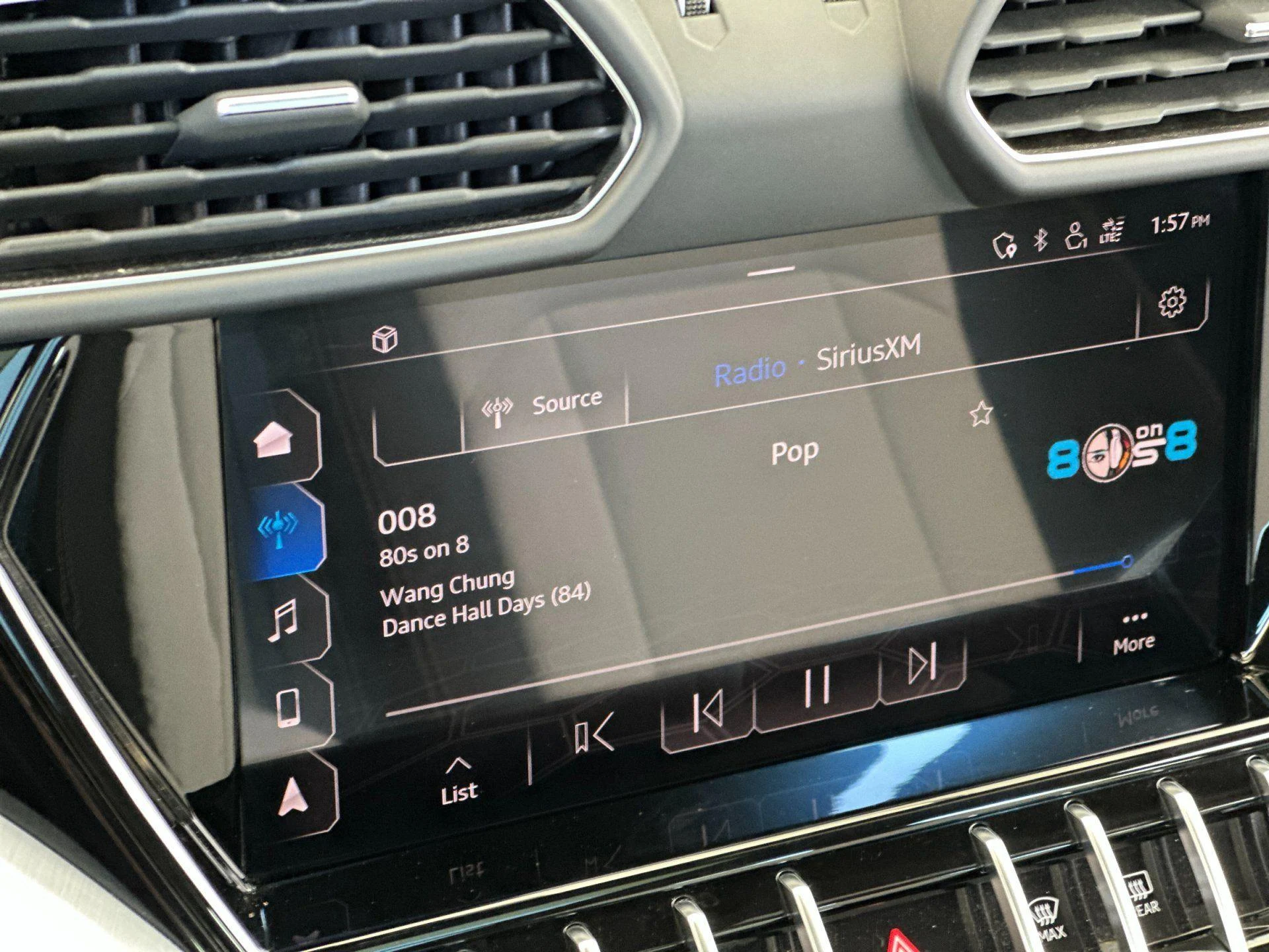 mph021_1505443266_Used_2020_Lamborghini_Urus_1775203730_3a9401cc2b