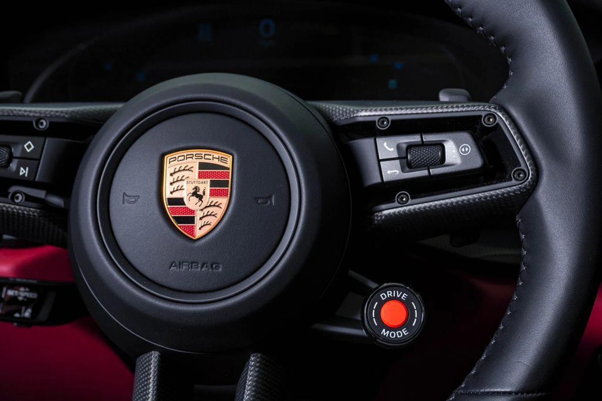 mph021_1517812897_c_E2st42d_Cuf5cv_Pi_V_Aj_Ck_Z3_NM_Uw_96c7b96b95