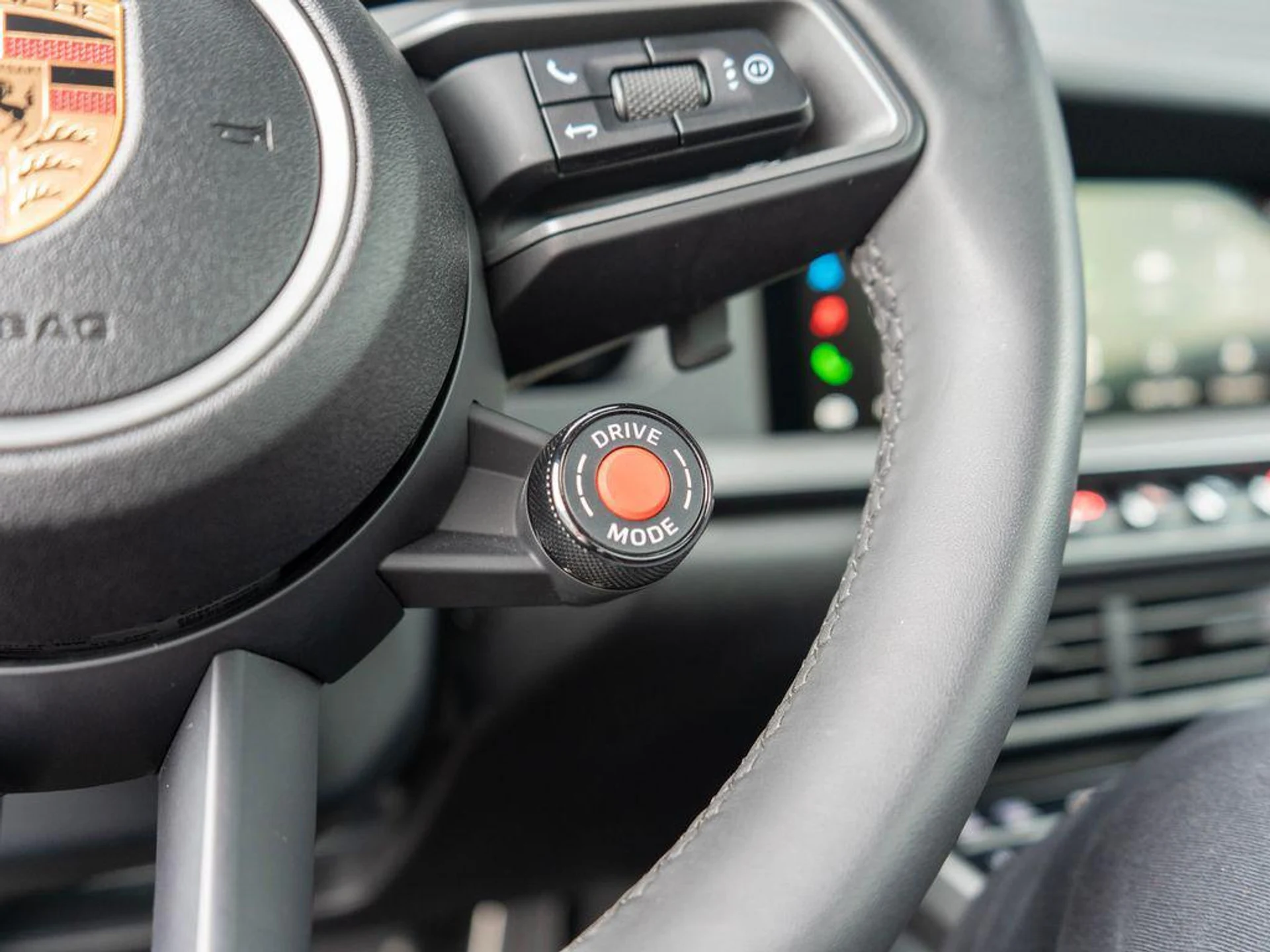 mph021_1519036743_w_W3_J8_Id6uq_RF_Jpr_Jt3_VS_Aju_Fq_Y4_f3c00cb59c