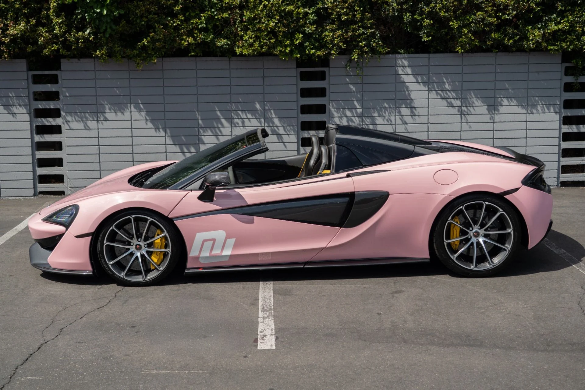 mph021_1519131248_Used_2018_Mc_Laren_570_S_Spider_1757711863_fecefeb471