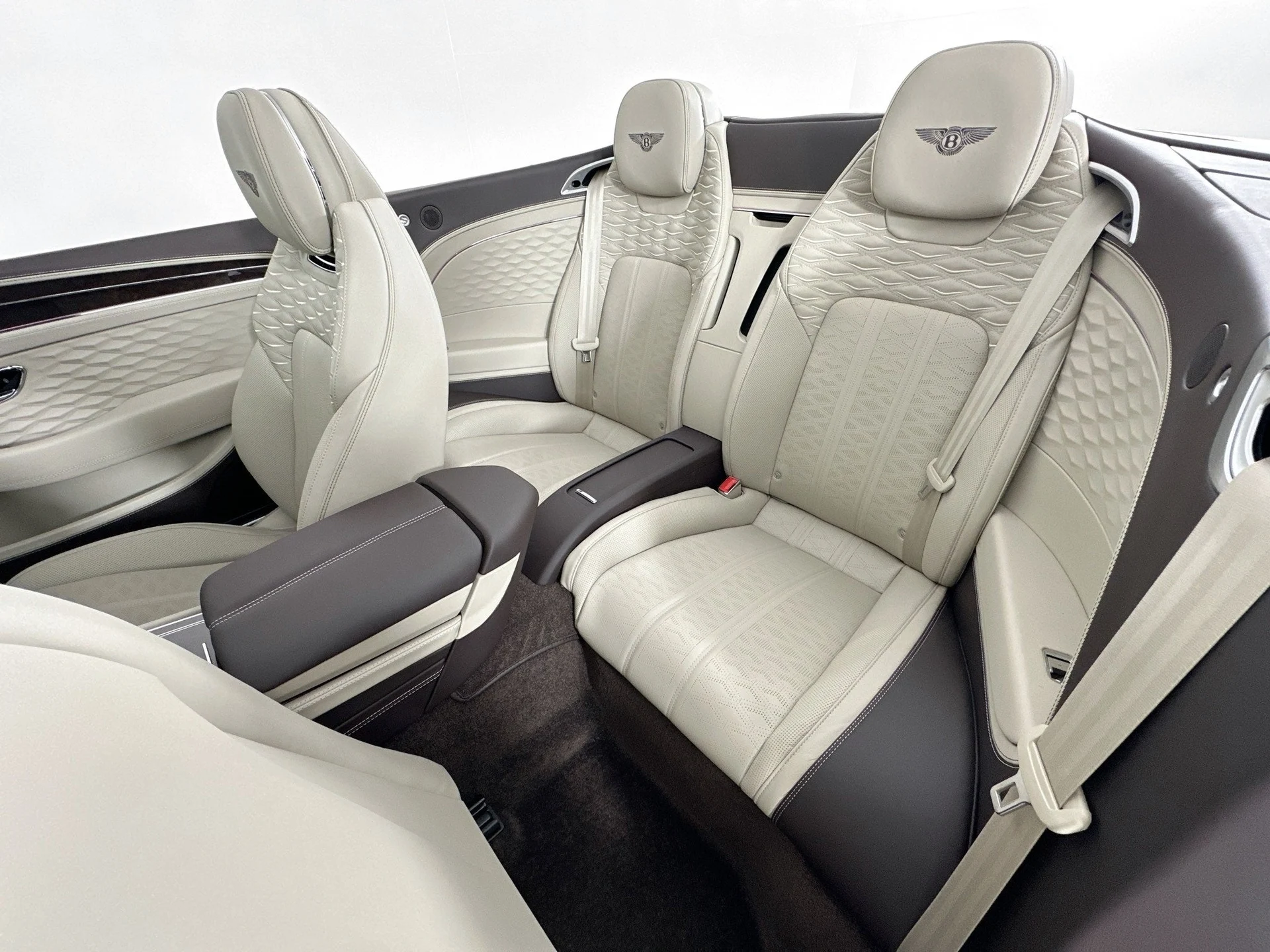 mph021_1525100547_22_41c34069bb