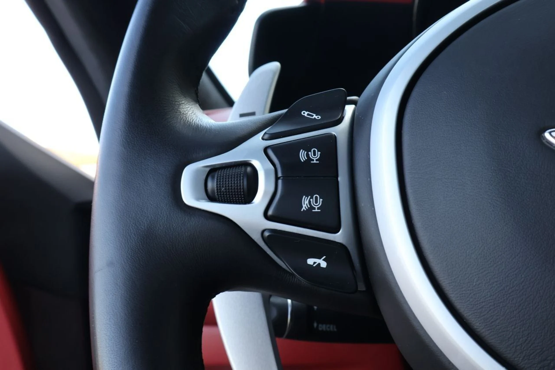 mph021_1526146632_22_77142ee0e7