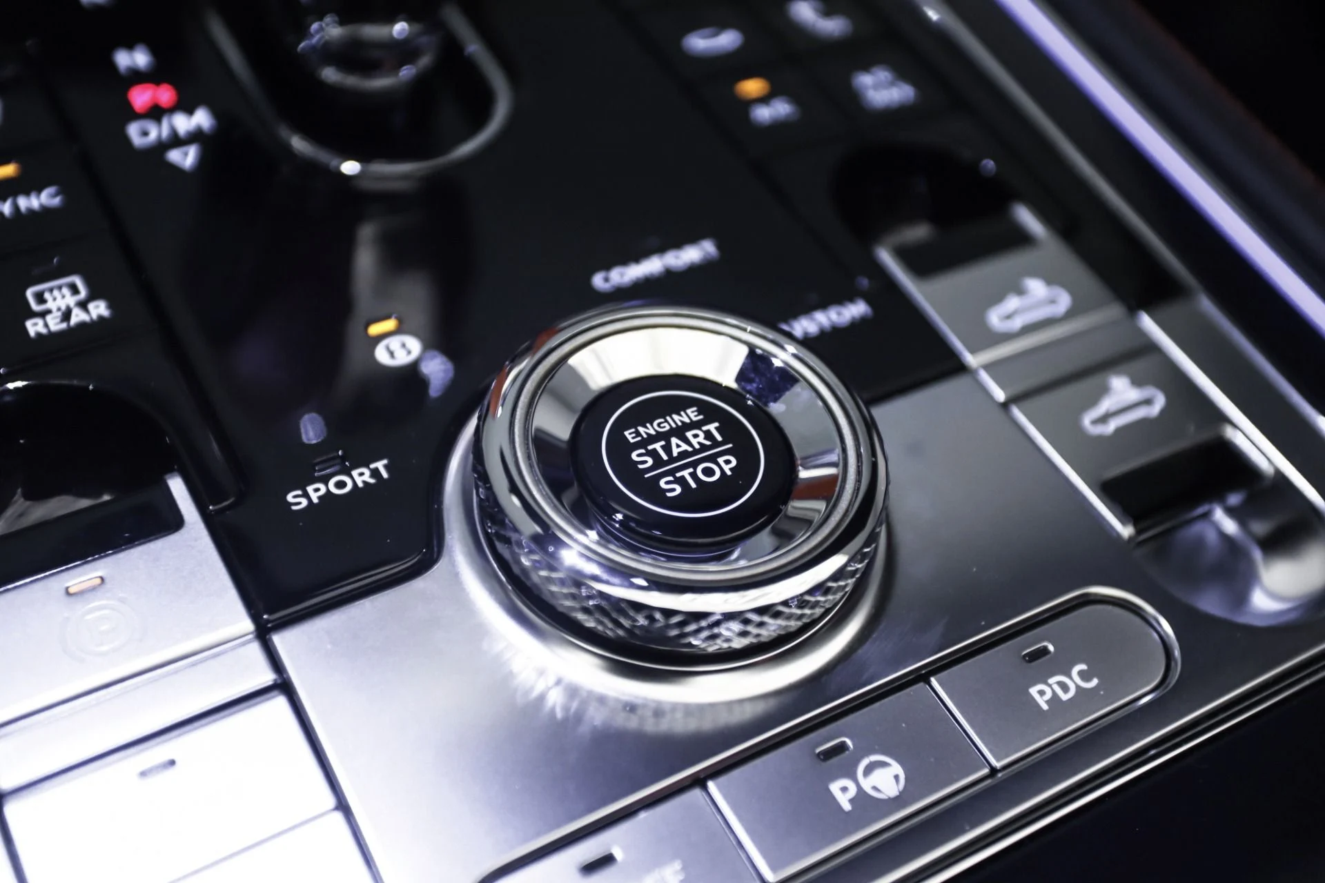 mph021_1531158880_Used_2024_Bentley_Continental_GTC_Speed_1744369762_8d40d30fa9