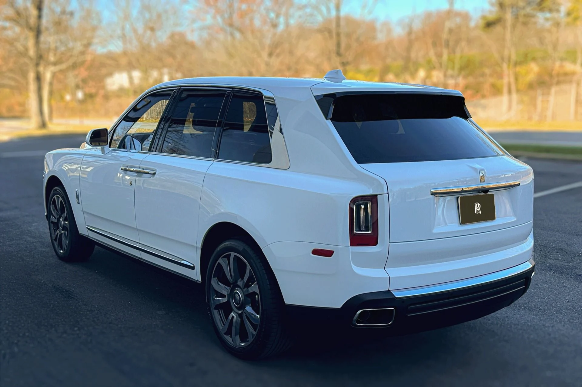 mph021_1534087182_Used_2024_Rolls_Royce_Cullinan_1764747349_d1e2e1ce80