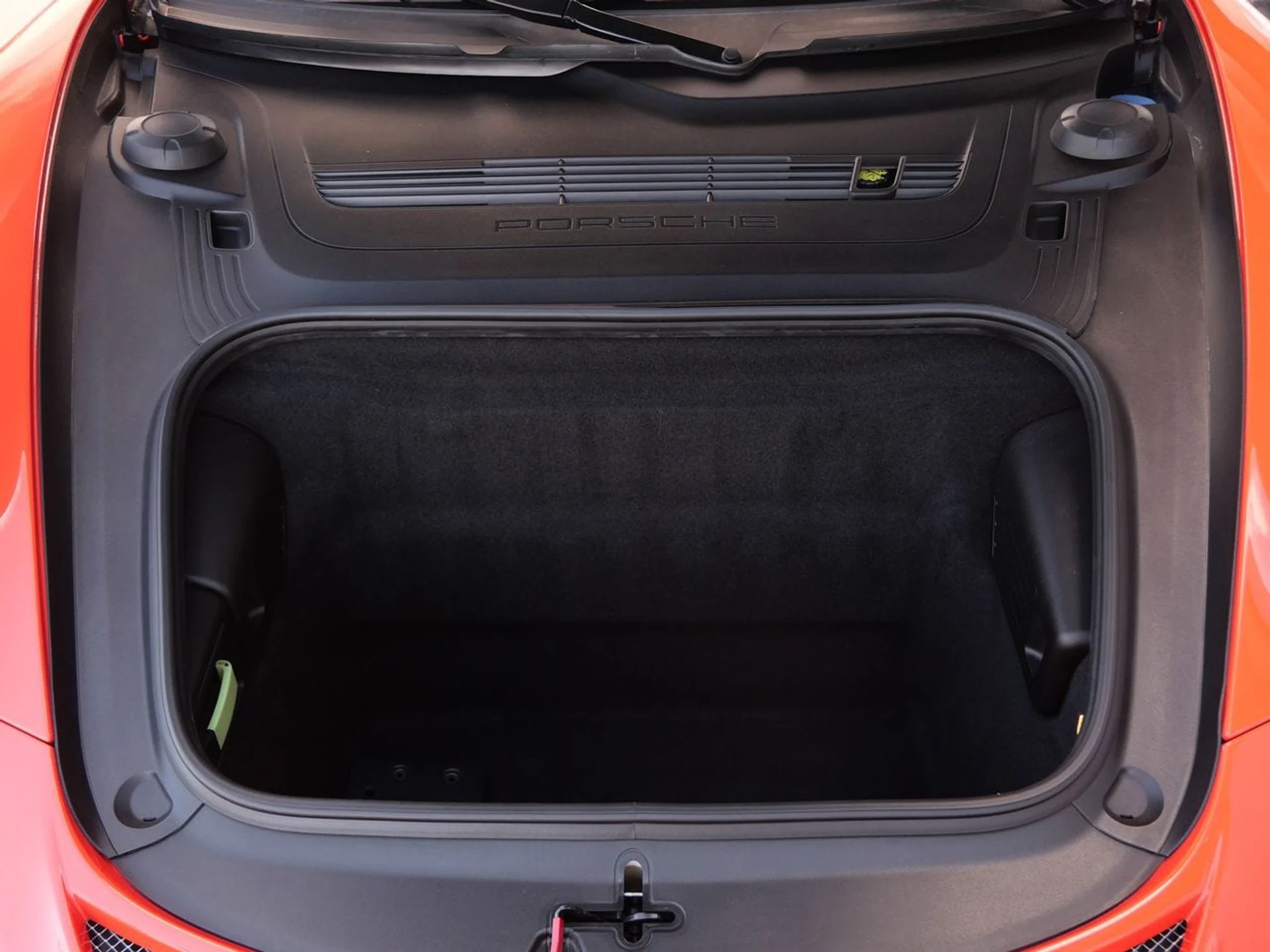 mph021_1534128697_d2c19ea85a50a89d0cc55f4a73db7533x_eba5d35deb