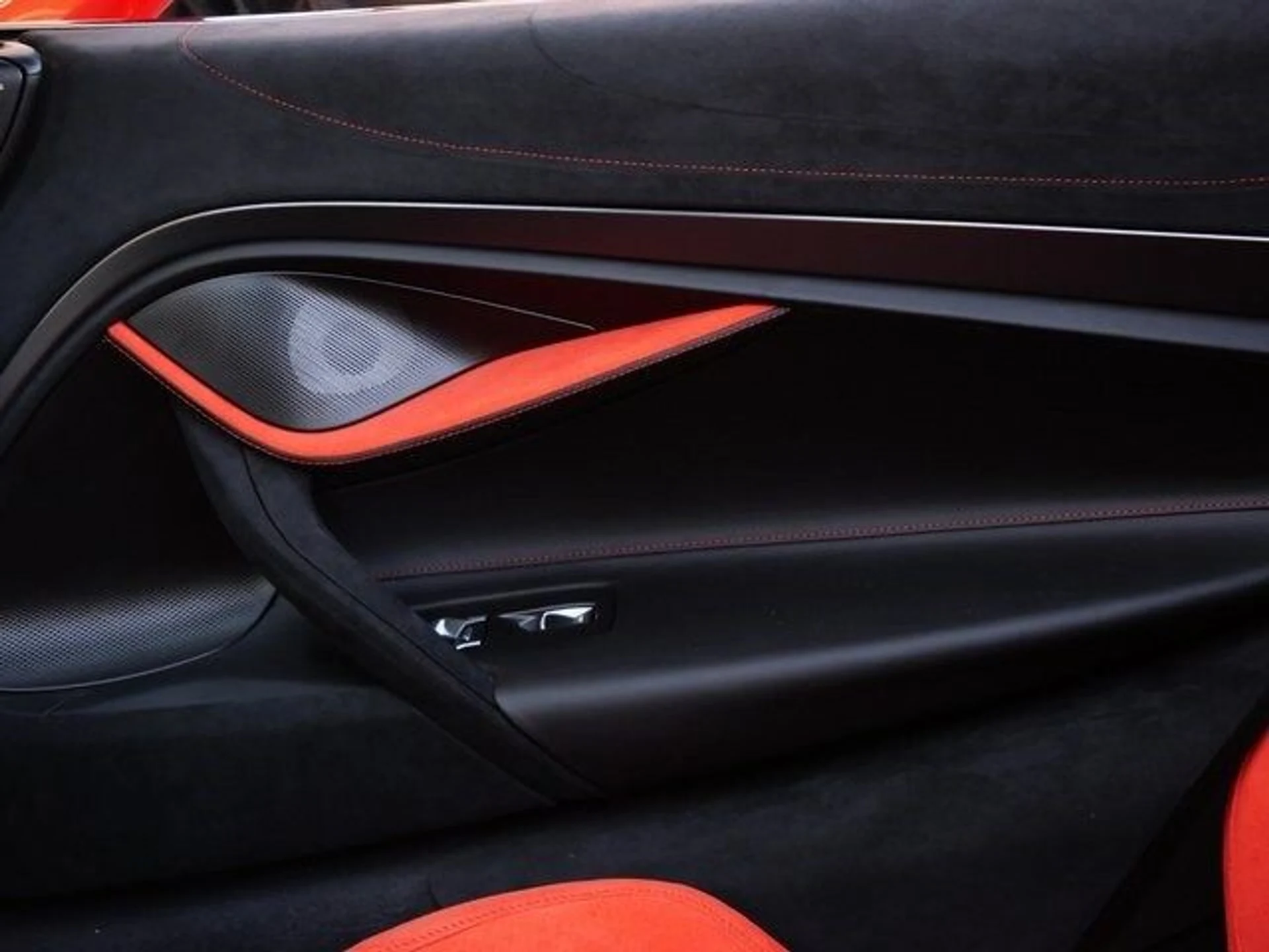 mph021_1539622733_cf2450f1eaf2f505852c76bfc339d793x_d91cd53fc0