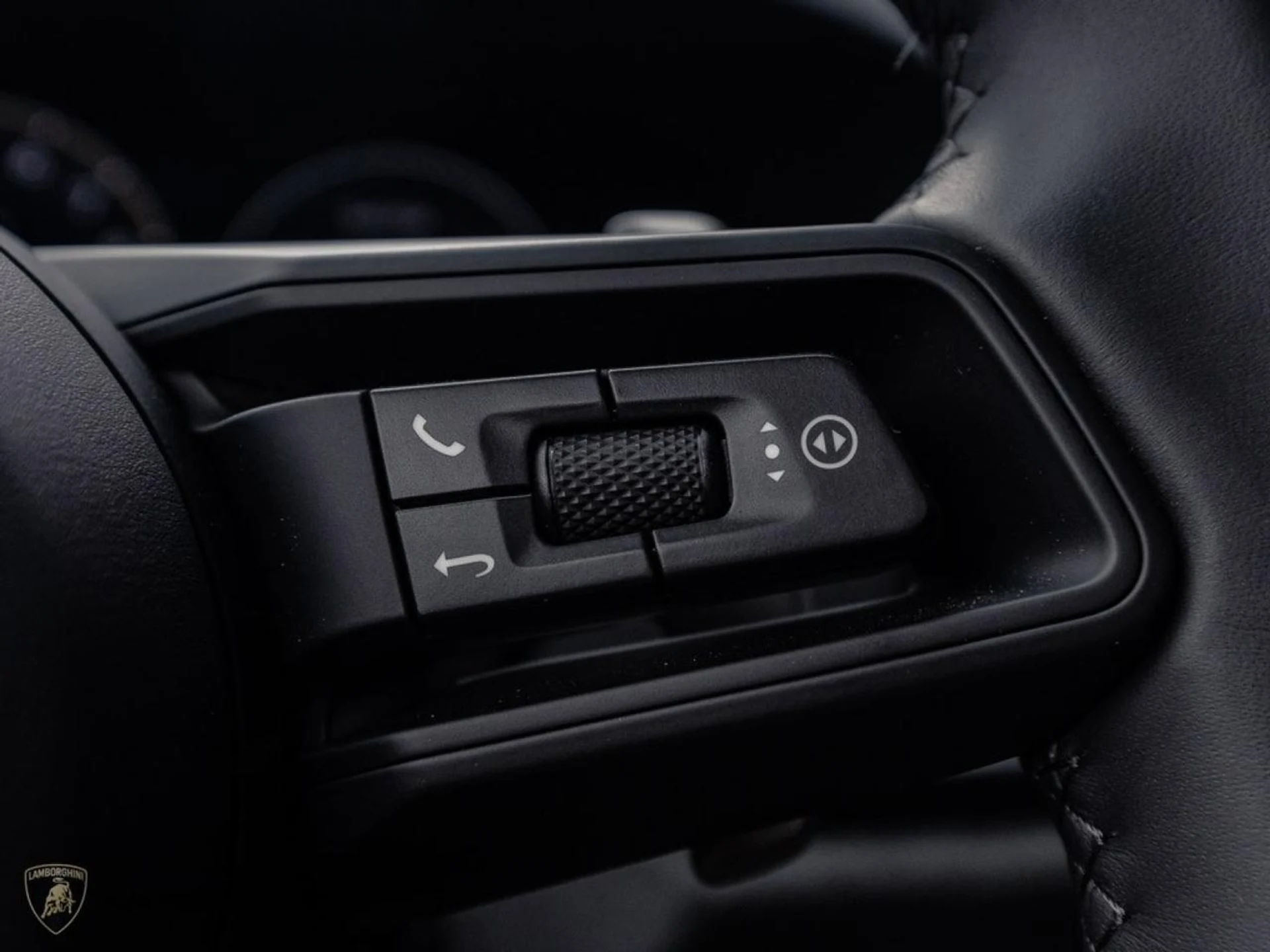 mph021_1540588201_810e967694a9d88991e6ead913a919c8_33082984e1