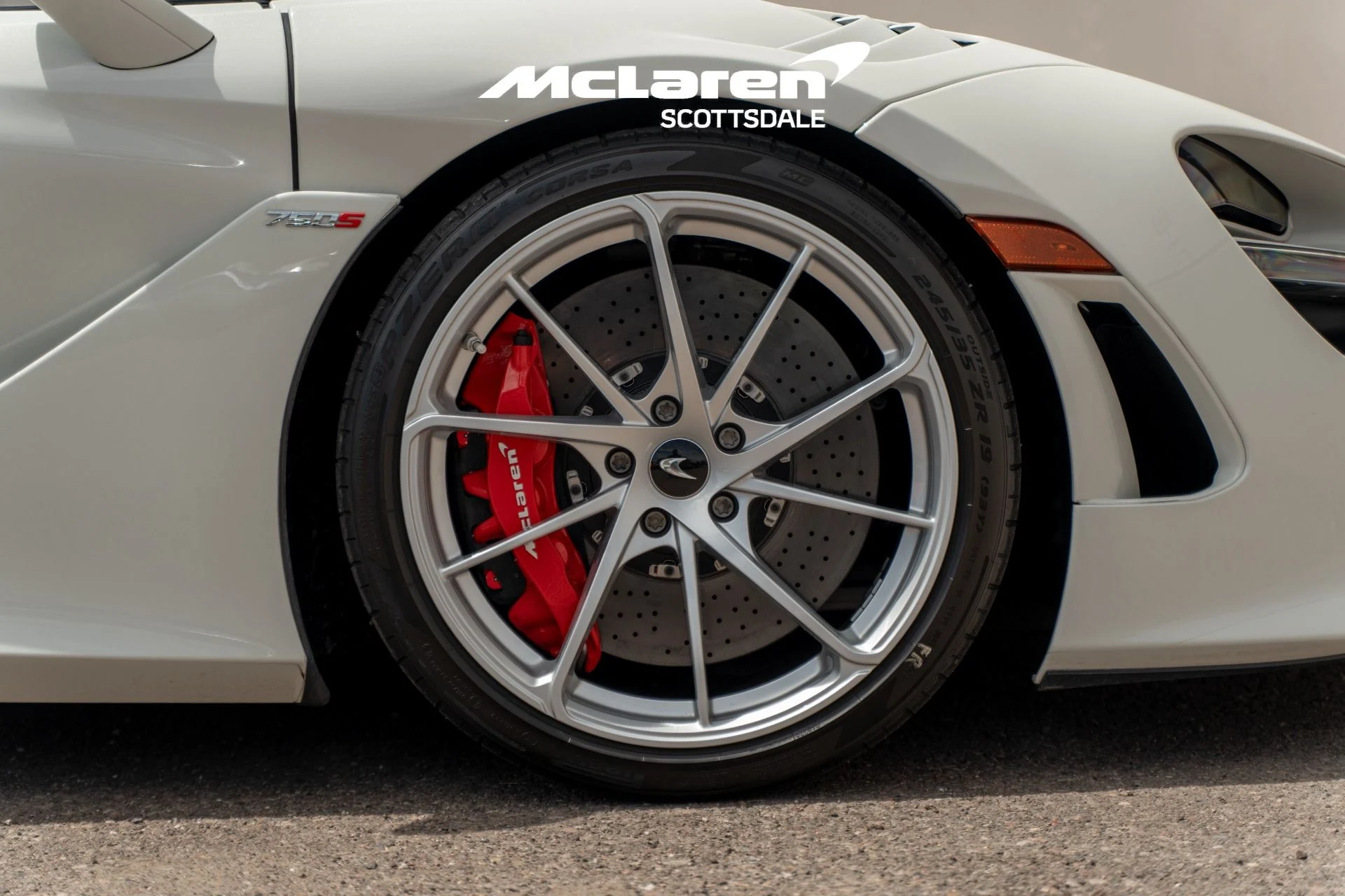 mph021_1546418219_Used_2024_MCLAREN_750_S_1757101394_d968184390