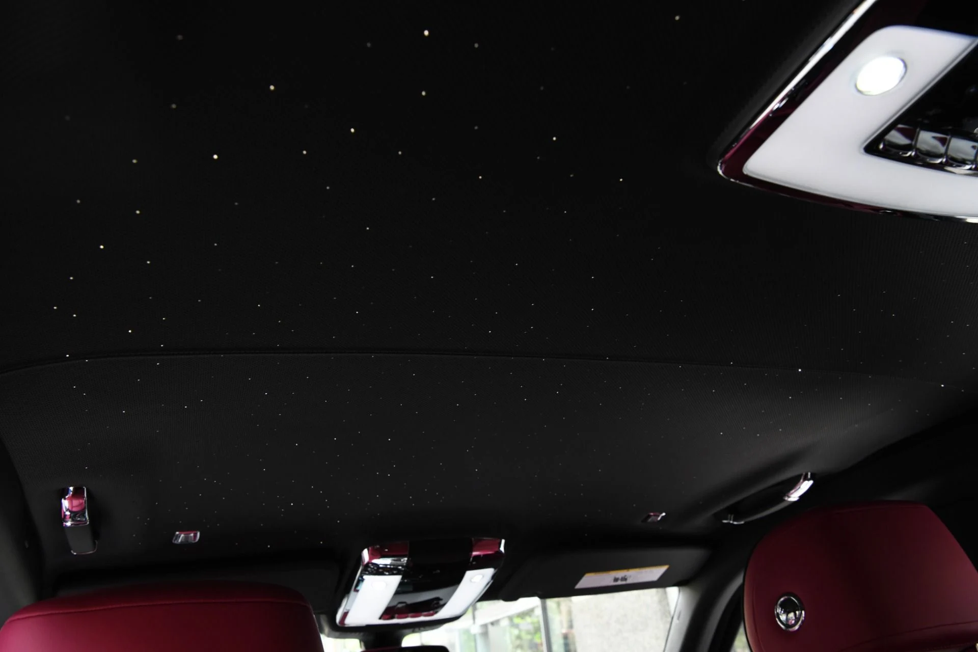 mph021_1552292892_10854_p23_l_5a080a505f