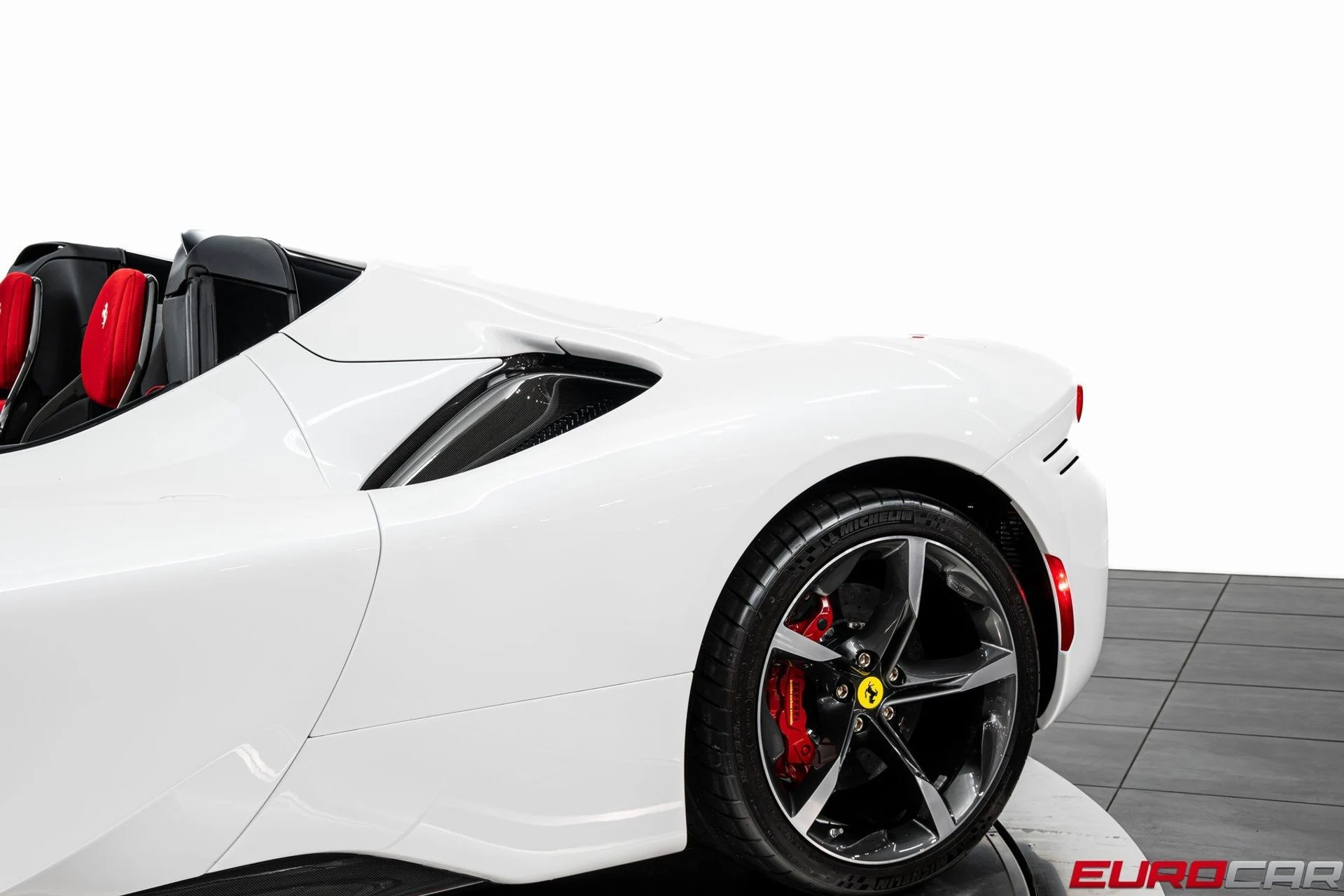 mph021_1553580921_image_22_9e29e7b8cc