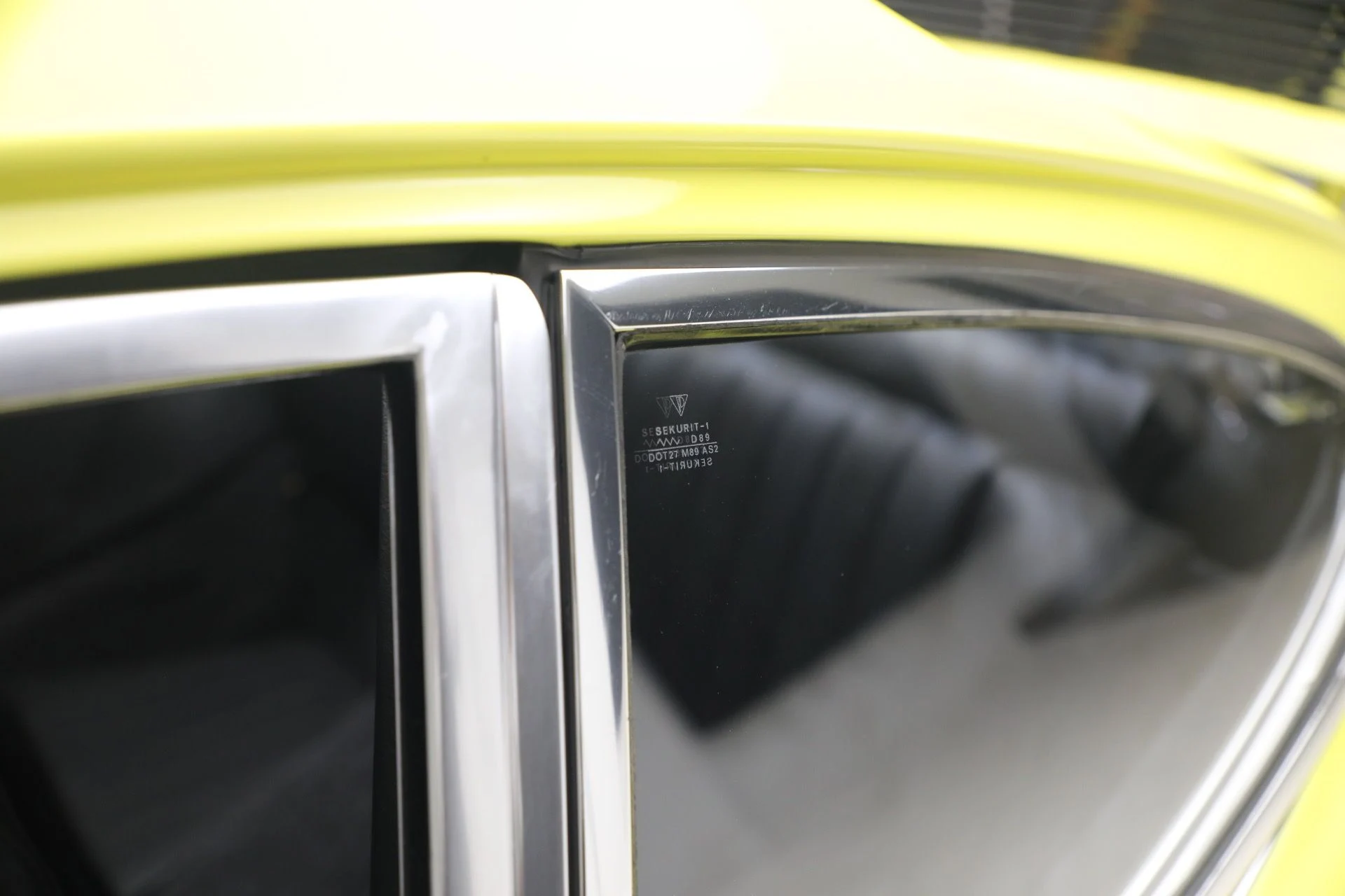 mph021_1554371219_Used_1973_Porsche_911_Carrera_RS_M472_1788297862_d57160f333