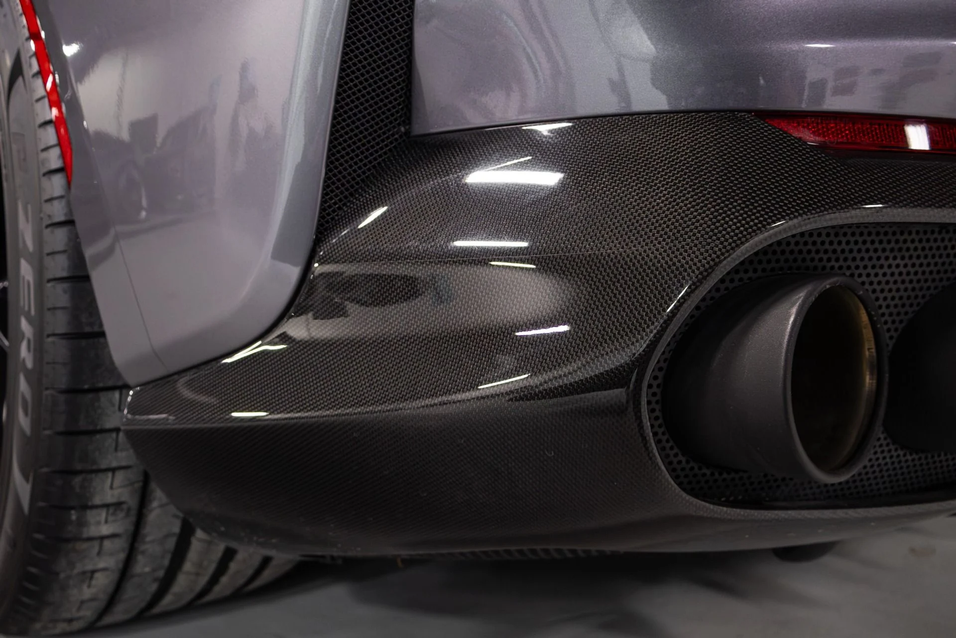 mph021_1558901325_Used_2021_Ferrari_812_GTS_Base_1766089511_fac23eeca5